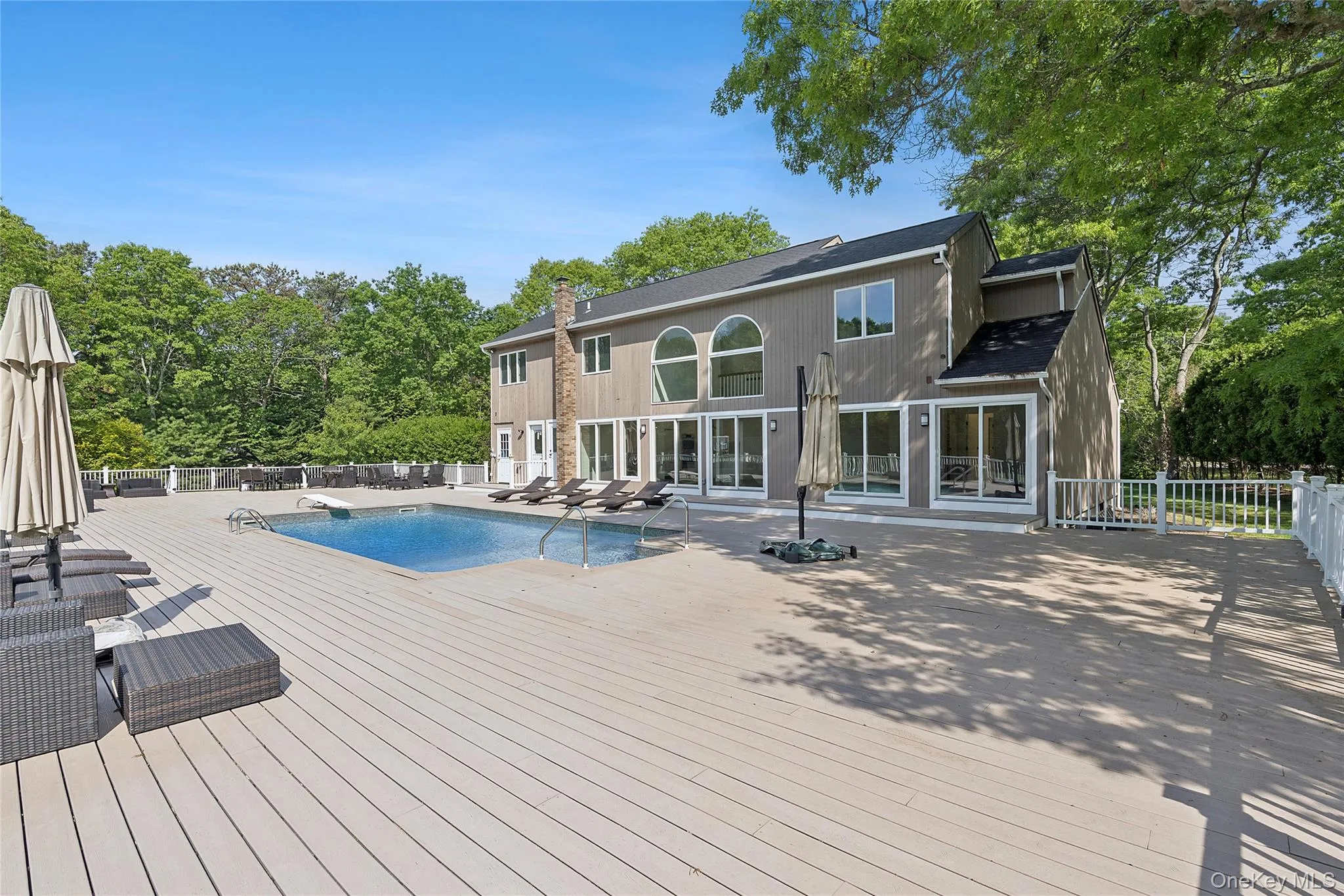 133 Old Country Road, Southampton, NY, 5 Bedrooms Bedrooms, 12 Rooms Rooms,5 BathroomsBathrooms,Residential,For Rent,Old Country,0,KEY1006921 133 Old Country Road, Southampton, NY, 5 Bedrooms Bedrooms, 12 Rooms Rooms,5 BathroomsBathrooms,Residential,For Rent,Old Country,0,KEY1006921