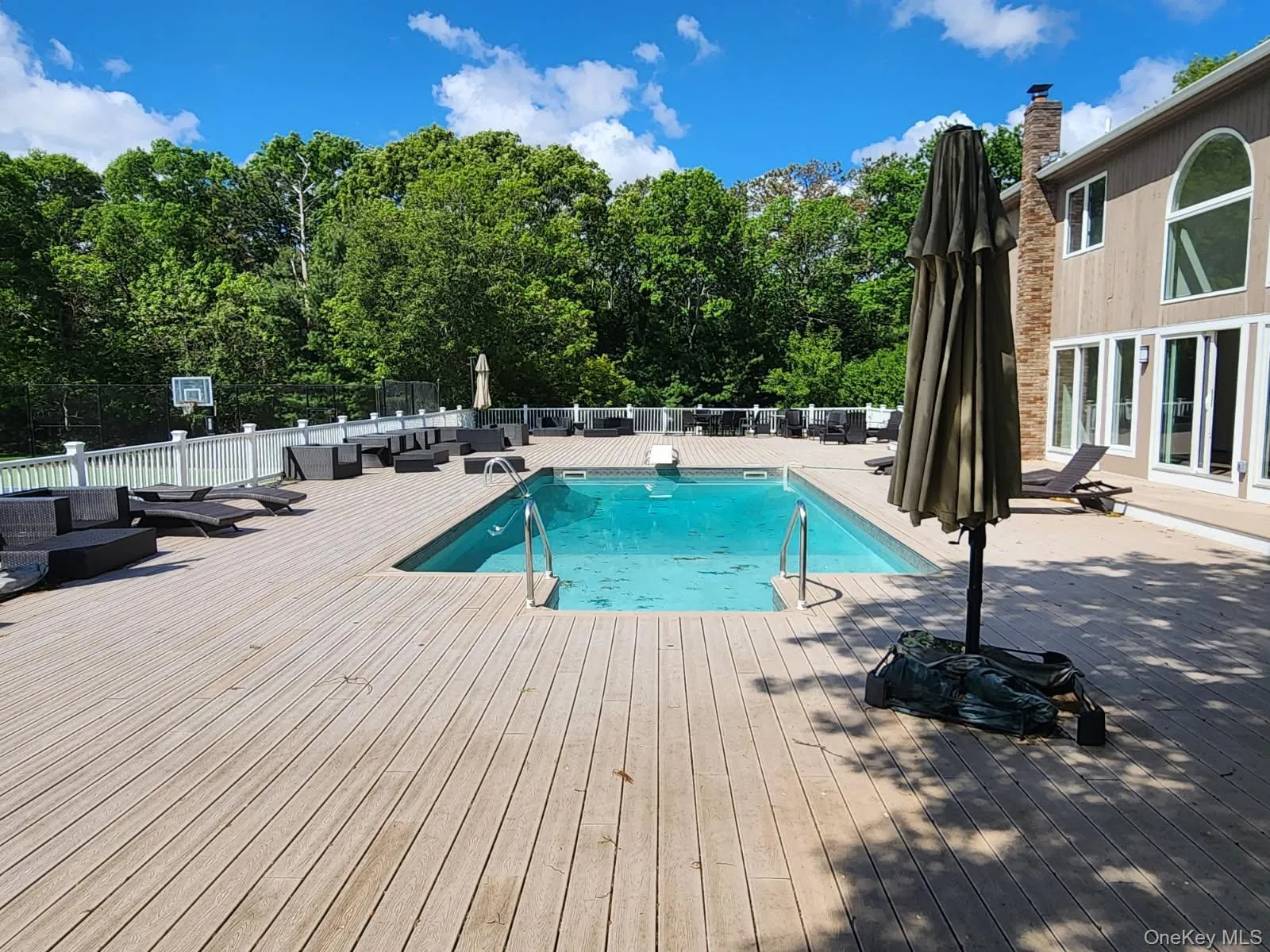 133 Old Country Road, Southampton, NY, 5 Bedrooms Bedrooms, 12 Rooms Rooms,5 BathroomsBathrooms,Residential,For Rent,Old Country,0,1006921 133 Old Country Road, Southampton, NY, 5 Bedrooms Bedrooms, 12 Rooms Rooms,5 BathroomsBathrooms,Residential,For Rent,Old Country,0,1006921