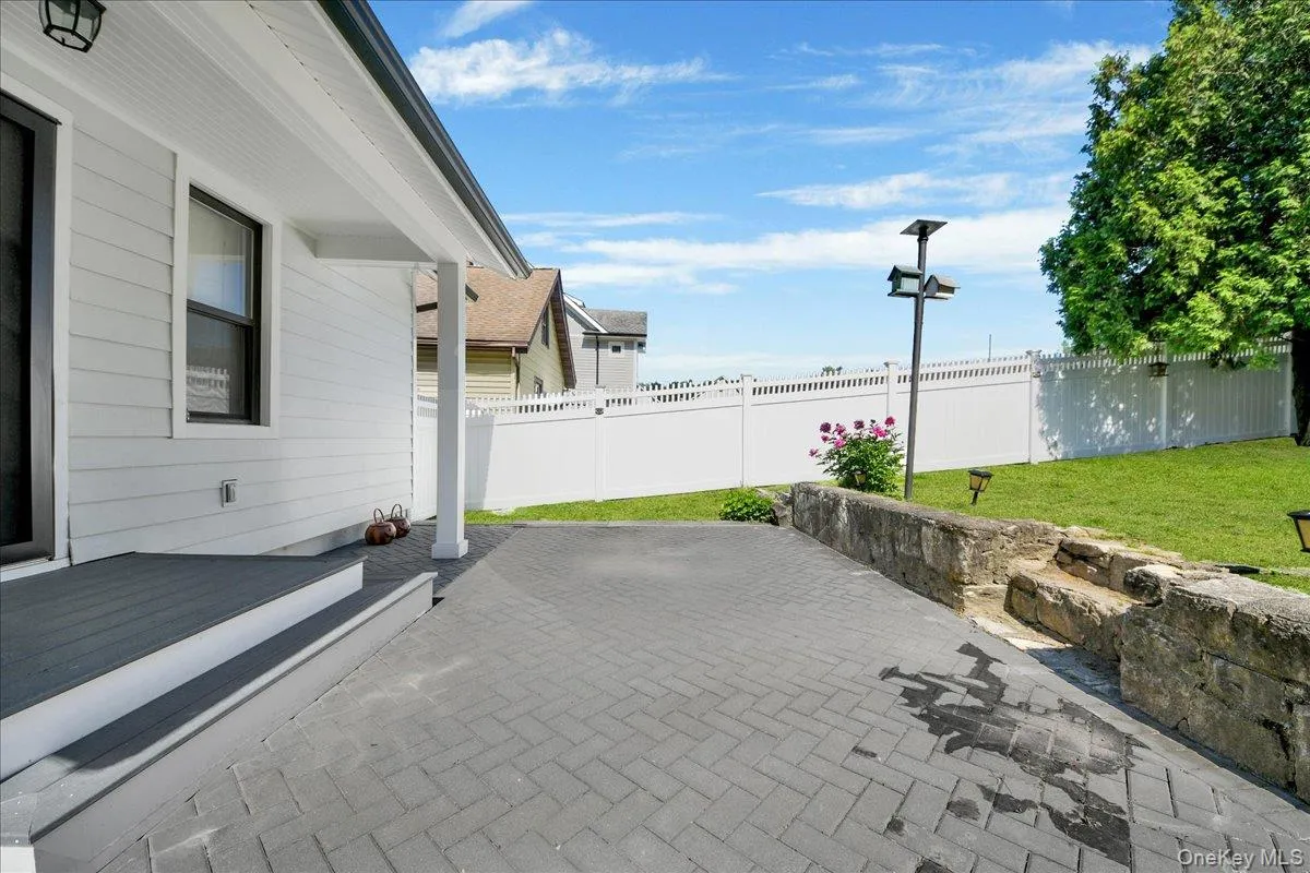 925 Reynolds Street, Peekskill, NY, 3 Bedrooms Bedrooms, 7 Rooms Rooms,1 BathroomBathrooms,Residential,For Rent,Reynolds,0,1006922 925 Reynolds Street, Peekskill, NY, 3 Bedrooms Bedrooms, 7 Rooms Rooms,1 BathroomBathrooms,Residential,For Rent,Reynolds,0,1006922