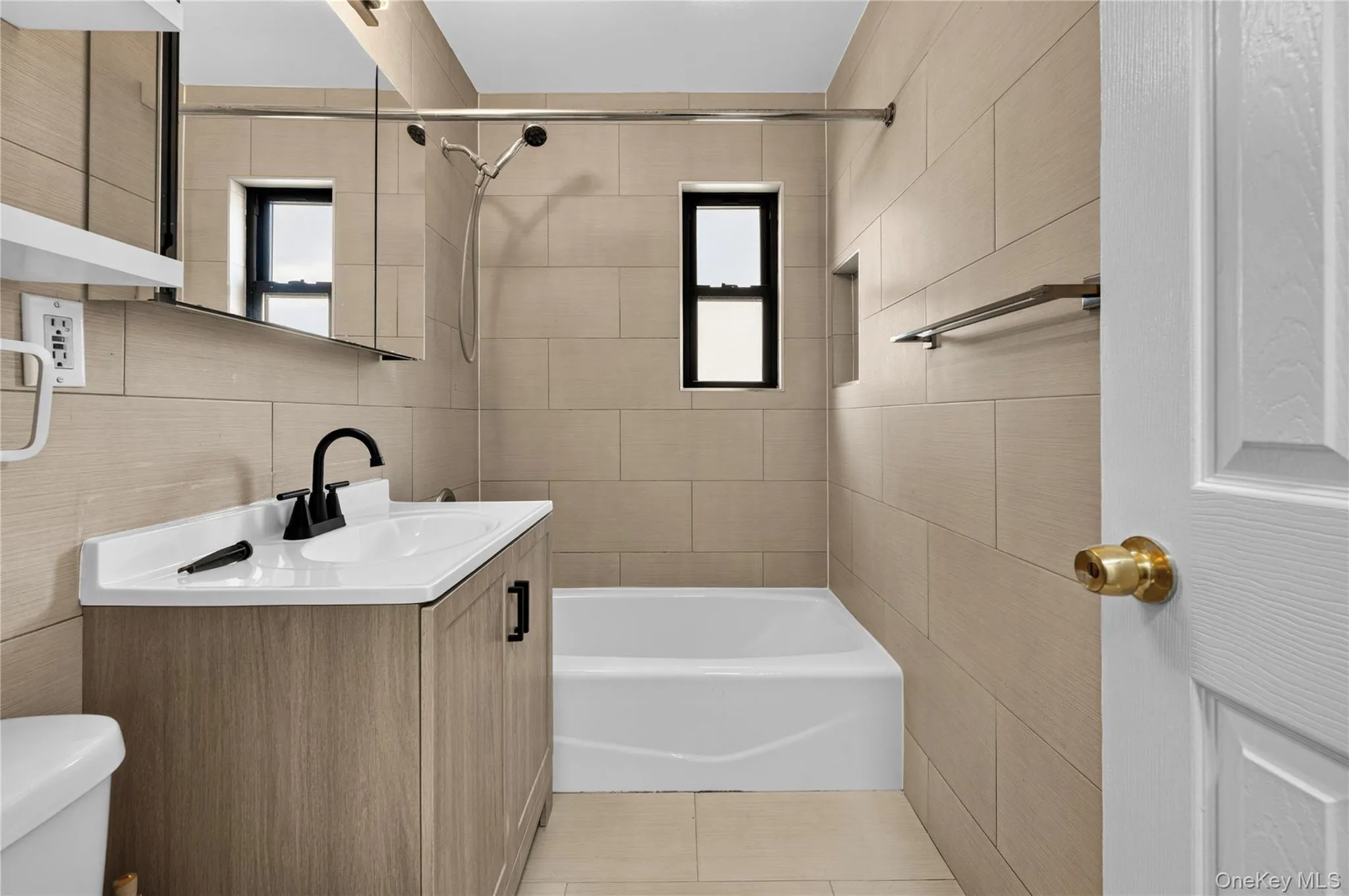 219-58 74th Ave, New York, NY, 2 Bedrooms Bedrooms, 5 Rooms Rooms,1 BathroomBathrooms,Residential,For Rent,74th Ave,0,1006924 219-58 74th Ave, New York, NY, 2 Bedrooms Bedrooms, 5 Rooms Rooms,1 BathroomBathrooms,Residential,For Rent,74th Ave,0,1006924