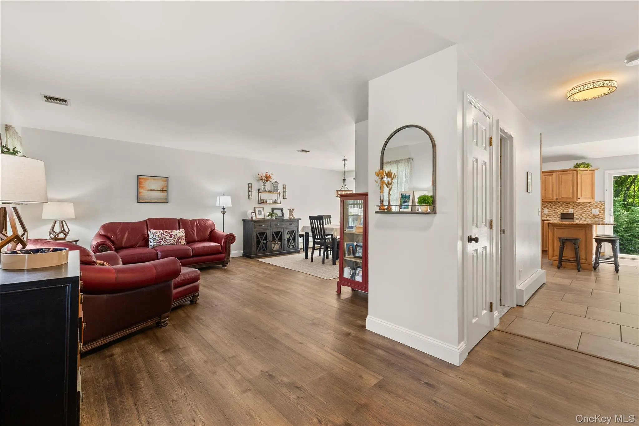 634 Myrtle Avenue, Islip, NY, 4 Bedrooms Bedrooms, 7 Rooms Rooms,2 BathroomsBathrooms,Residential,For Rent,Myrtle,0,1006928 634 Myrtle Avenue, Islip, NY, 4 Bedrooms Bedrooms, 7 Rooms Rooms,2 BathroomsBathrooms,Residential,For Rent,Myrtle,0,1006928