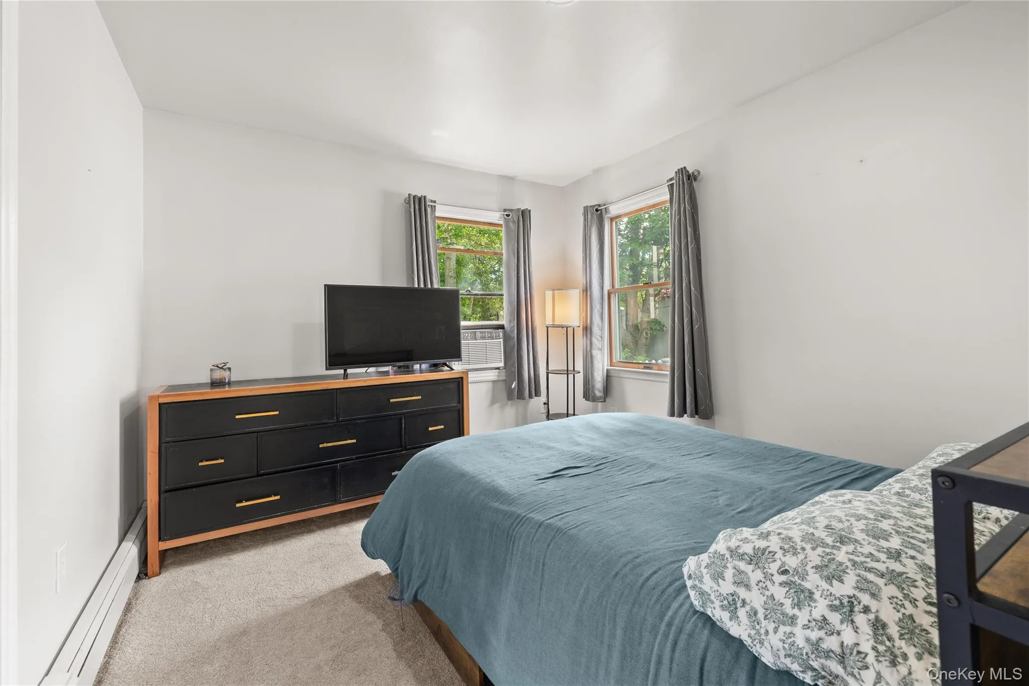 634 Myrtle Avenue, Islip, NY, 4 Bedrooms Bedrooms, 7 Rooms Rooms,2 BathroomsBathrooms,Residential,For Rent,Myrtle,0,1006928 634 Myrtle Avenue, Islip, NY, 4 Bedrooms Bedrooms, 7 Rooms Rooms,2 BathroomsBathrooms,Residential,For Rent,Myrtle,0,1006928