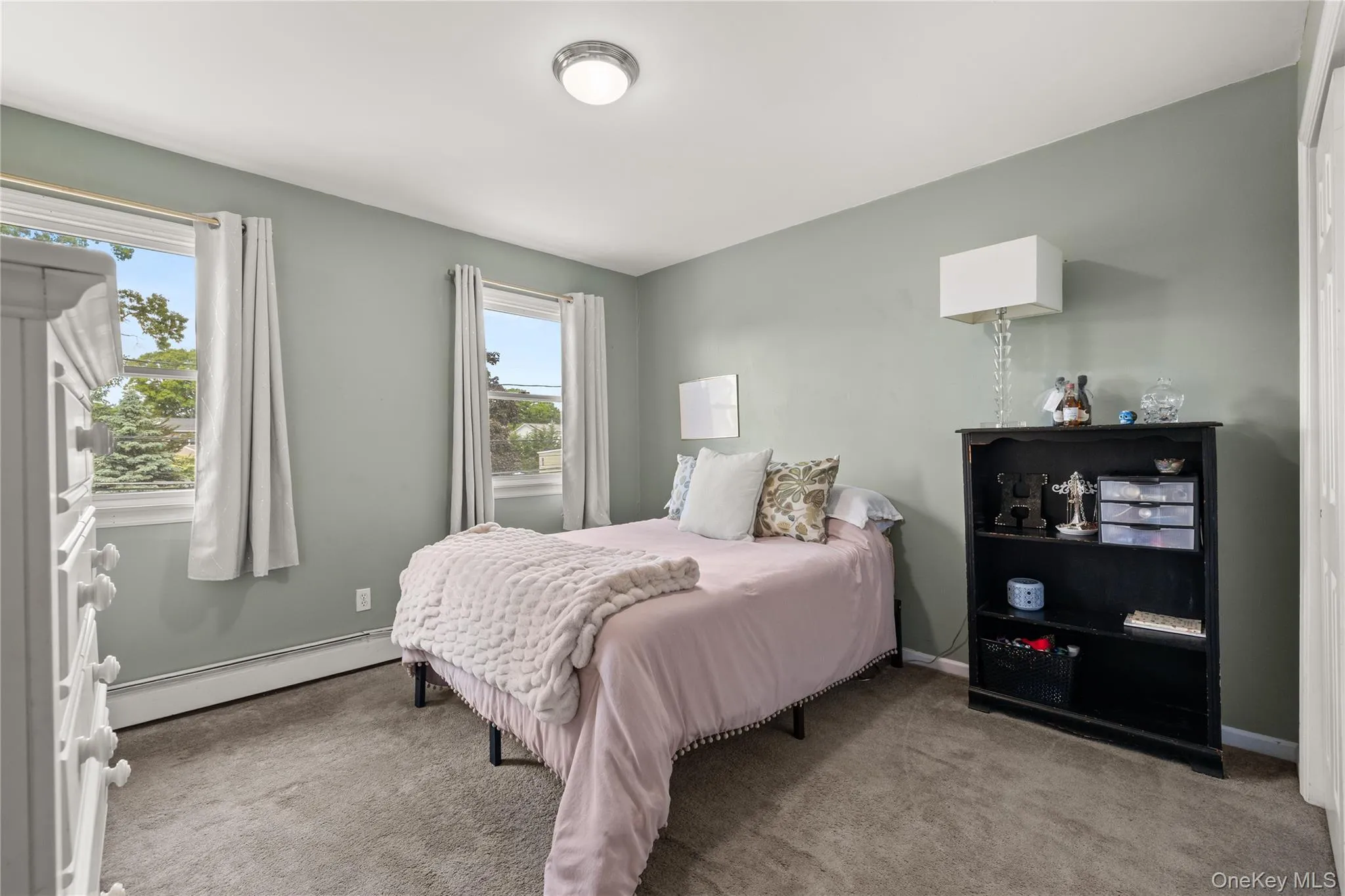 634 Myrtle Avenue, Islip, NY, 4 Bedrooms Bedrooms, 7 Rooms Rooms,2 BathroomsBathrooms,Residential,For Rent,Myrtle,0,1006928 634 Myrtle Avenue, Islip, NY, 4 Bedrooms Bedrooms, 7 Rooms Rooms,2 BathroomsBathrooms,Residential,For Rent,Myrtle,0,1006928