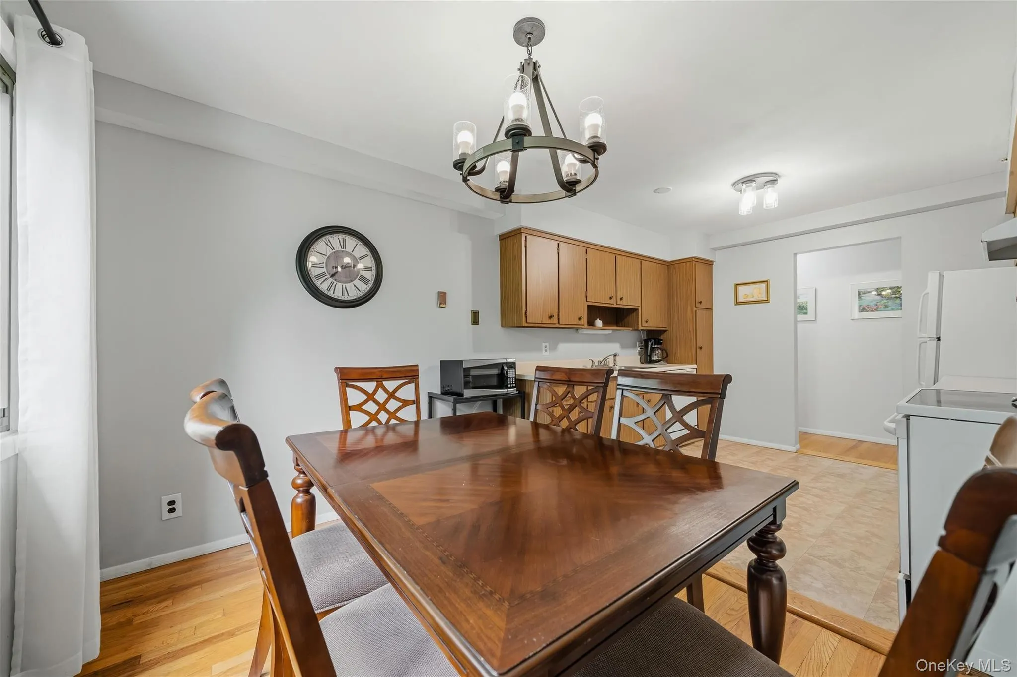 10 Oakwood Terrace, New Windsor, NY, 2 Bedrooms Bedrooms, 5 Rooms Rooms,1 BathroomBathrooms,Residential,For Rent,Oakwood,0,1006931 10 Oakwood Terrace, New Windsor, NY, 2 Bedrooms Bedrooms, 5 Rooms Rooms,1 BathroomBathrooms,Residential,For Rent,Oakwood,0,1006931