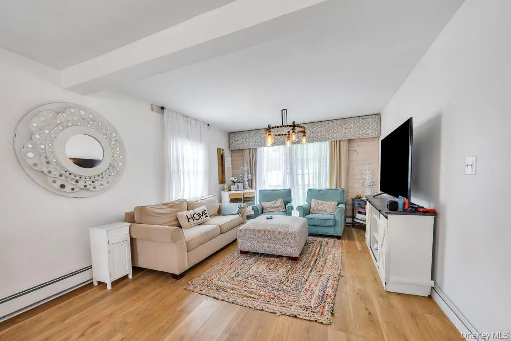 8 Lilac Lane, Hempstead, NY, 3 Bedrooms Bedrooms, 8 Rooms Rooms,1 BathroomBathrooms,Residential,For Rent,Lilac,0,1006932 8 Lilac Lane, Hempstead, NY, 3 Bedrooms Bedrooms, 8 Rooms Rooms,1 BathroomBathrooms,Residential,For Rent,Lilac,0,1006932