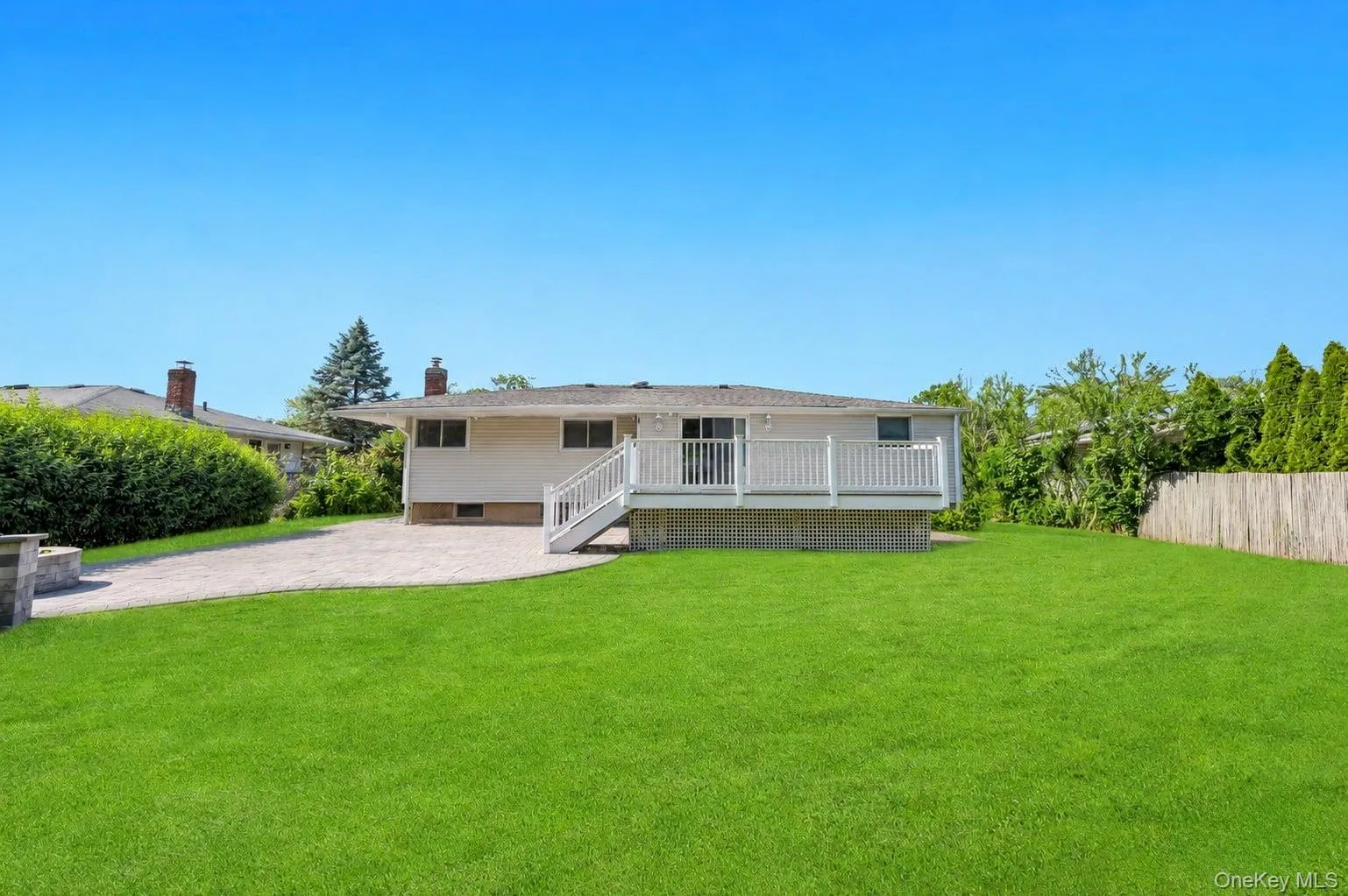 3 Bayberry Drive, Smithtown, NY, 3 Bedrooms Bedrooms, 6 Rooms Rooms,2 BathroomsBathrooms,Residential,For Rent,Bayberry,0,1006934 3 Bayberry Drive, Smithtown, NY, 3 Bedrooms Bedrooms, 6 Rooms Rooms,2 BathroomsBathrooms,Residential,For Rent,Bayberry,0,1006934