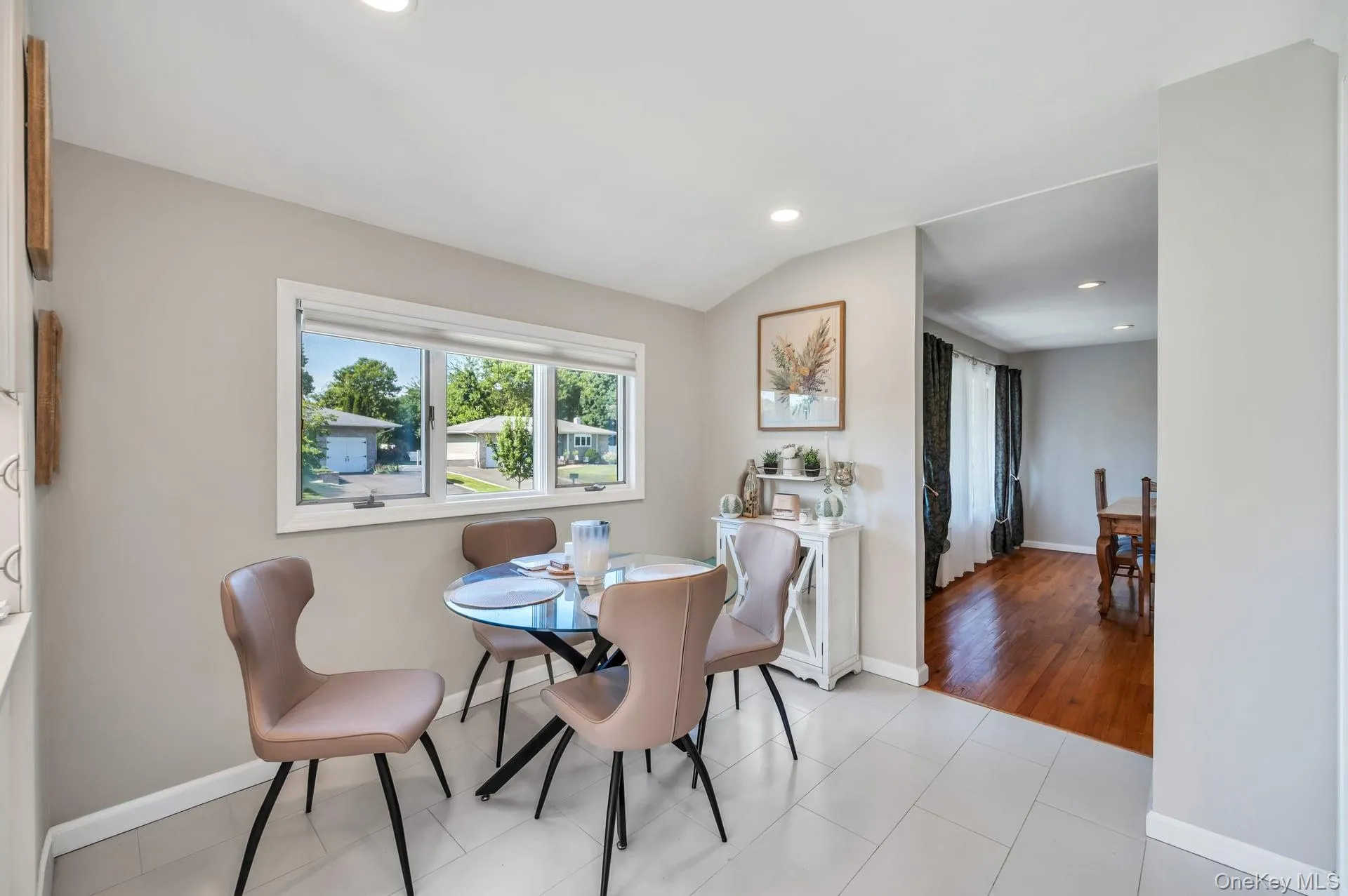 3 Bayberry Drive, Smithtown, NY, 3 Bedrooms Bedrooms, 6 Rooms Rooms,2 BathroomsBathrooms,Residential,For Rent,Bayberry,0,1006934 3 Bayberry Drive, Smithtown, NY, 3 Bedrooms Bedrooms, 6 Rooms Rooms,2 BathroomsBathrooms,Residential,For Rent,Bayberry,0,1006934