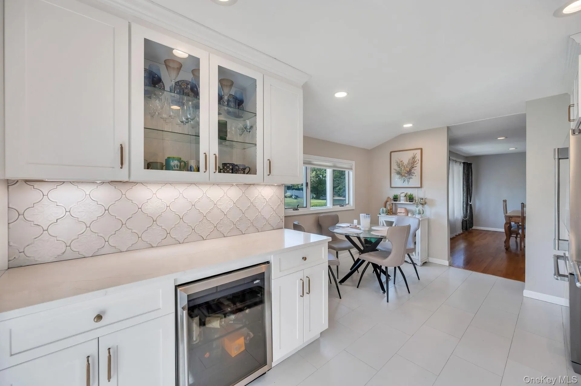 3 Bayberry Drive, Smithtown, NY, 3 Bedrooms Bedrooms, 6 Rooms Rooms,2 BathroomsBathrooms,Residential,For Rent,Bayberry,0,1006934 3 Bayberry Drive, Smithtown, NY, 3 Bedrooms Bedrooms, 6 Rooms Rooms,2 BathroomsBathrooms,Residential,For Rent,Bayberry,0,1006934