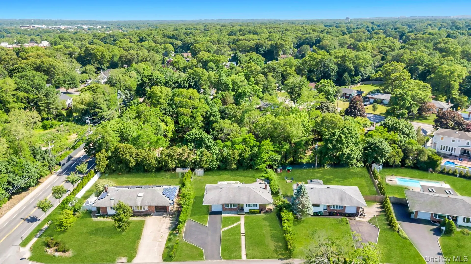 3 Bayberry Drive, Smithtown, NY, 3 Bedrooms Bedrooms, 6 Rooms Rooms,2 BathroomsBathrooms,Residential,For Rent,Bayberry,0,1006934 3 Bayberry Drive, Smithtown, NY, 3 Bedrooms Bedrooms, 6 Rooms Rooms,2 BathroomsBathrooms,Residential,For Rent,Bayberry,0,1006934