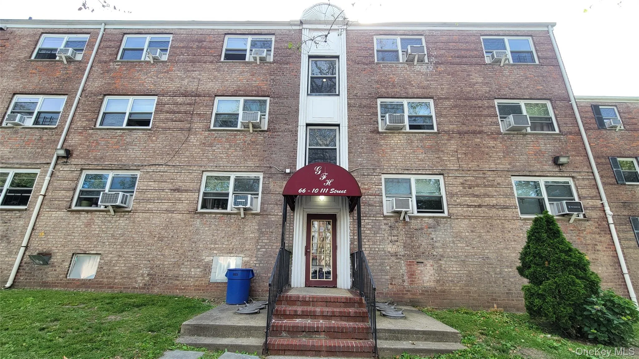 66-10 111 Street, New York, NY, 2 Bedrooms Bedrooms, 5 Rooms Rooms,1 BathroomBathrooms,Residential,For Rent,111,0,1006939 66-10 111 Street, New York, NY, 2 Bedrooms Bedrooms, 5 Rooms Rooms,1 BathroomBathrooms,Residential,For Rent,111,0,1006939