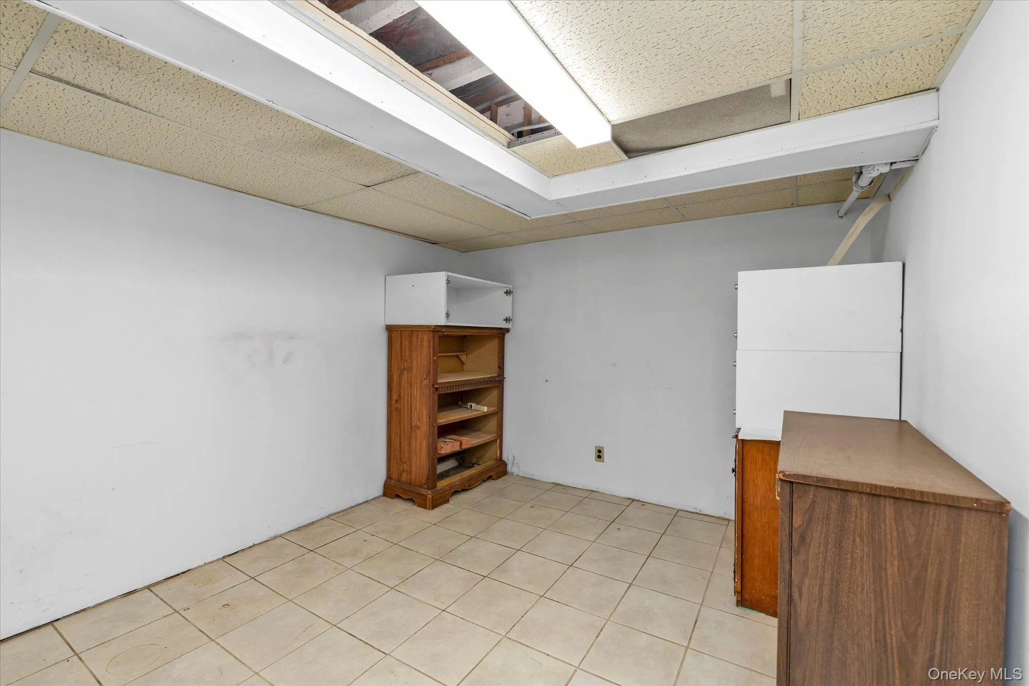 Room in basement Room in basement