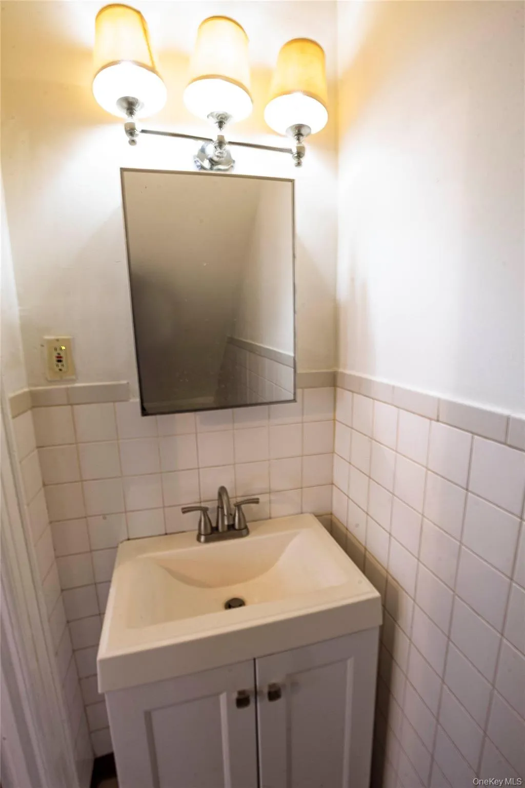 1st floor half bathroom 1st floor half bathroom