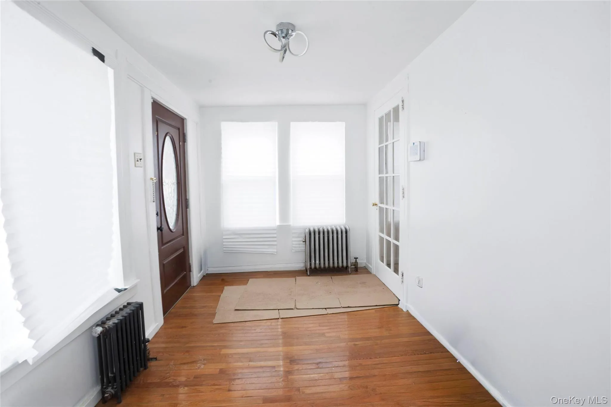 109-40 175th Street, New York, NY, 3 Bedrooms Bedrooms, 8 Rooms Rooms,1 BathroomBathrooms,Residential Lease,For Rent,175th,0,1006942 109-40 175th Street, New York, NY, 3 Bedrooms Bedrooms, 8 Rooms Rooms,1 BathroomBathrooms,Residential Lease,For Rent,175th,0,1006942