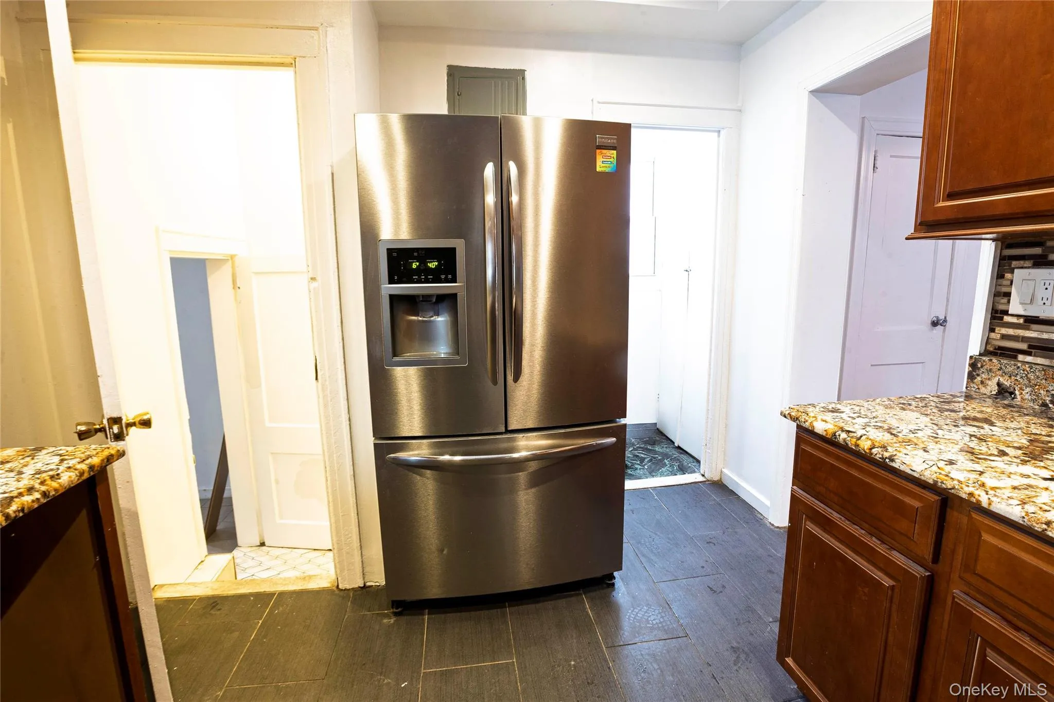 109-40 175th Street, New York, NY, 3 Bedrooms Bedrooms, 8 Rooms Rooms,1 BathroomBathrooms,Residential Lease,For Rent,175th,0,1006942 109-40 175th Street, New York, NY, 3 Bedrooms Bedrooms, 8 Rooms Rooms,1 BathroomBathrooms,Residential Lease,For Rent,175th,0,1006942