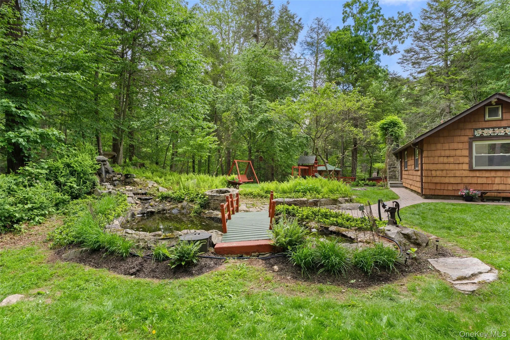 25 Cabin Ridge Road, New Castle, NY, 3 Bedrooms Bedrooms, 6 Rooms Rooms,3 BathroomsBathrooms,Residential,For Rent,Cabin Ridge,0,1006943 25 Cabin Ridge Road, New Castle, NY, 3 Bedrooms Bedrooms, 6 Rooms Rooms,3 BathroomsBathrooms,Residential,For Rent,Cabin Ridge,0,1006943