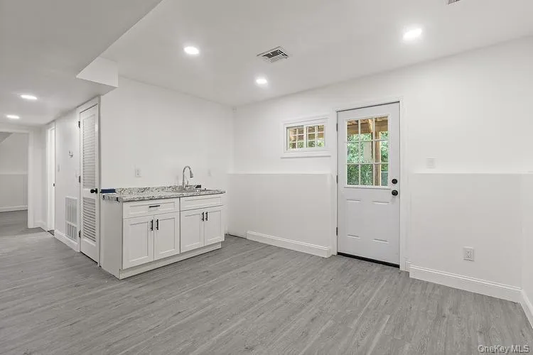 31 Amarillo Drive, Clarkstown, NY, 4 Bedrooms Bedrooms, 10 Rooms Rooms,3 BathroomsBathrooms,Residential,For Rent,Amarillo,0,1006947 31 Amarillo Drive, Clarkstown, NY, 4 Bedrooms Bedrooms, 10 Rooms Rooms,3 BathroomsBathrooms,Residential,For Rent,Amarillo,0,1006947