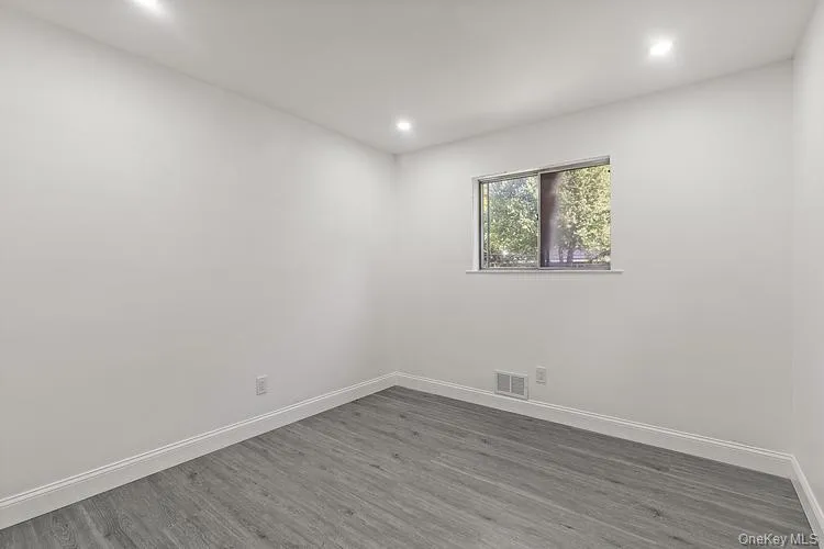 31 Amarillo Drive, Clarkstown, NY, 4 Bedrooms Bedrooms, 10 Rooms Rooms,3 BathroomsBathrooms,Residential,For Rent,Amarillo,0,1006947 31 Amarillo Drive, Clarkstown, NY, 4 Bedrooms Bedrooms, 10 Rooms Rooms,3 BathroomsBathrooms,Residential,For Rent,Amarillo,0,1006947
