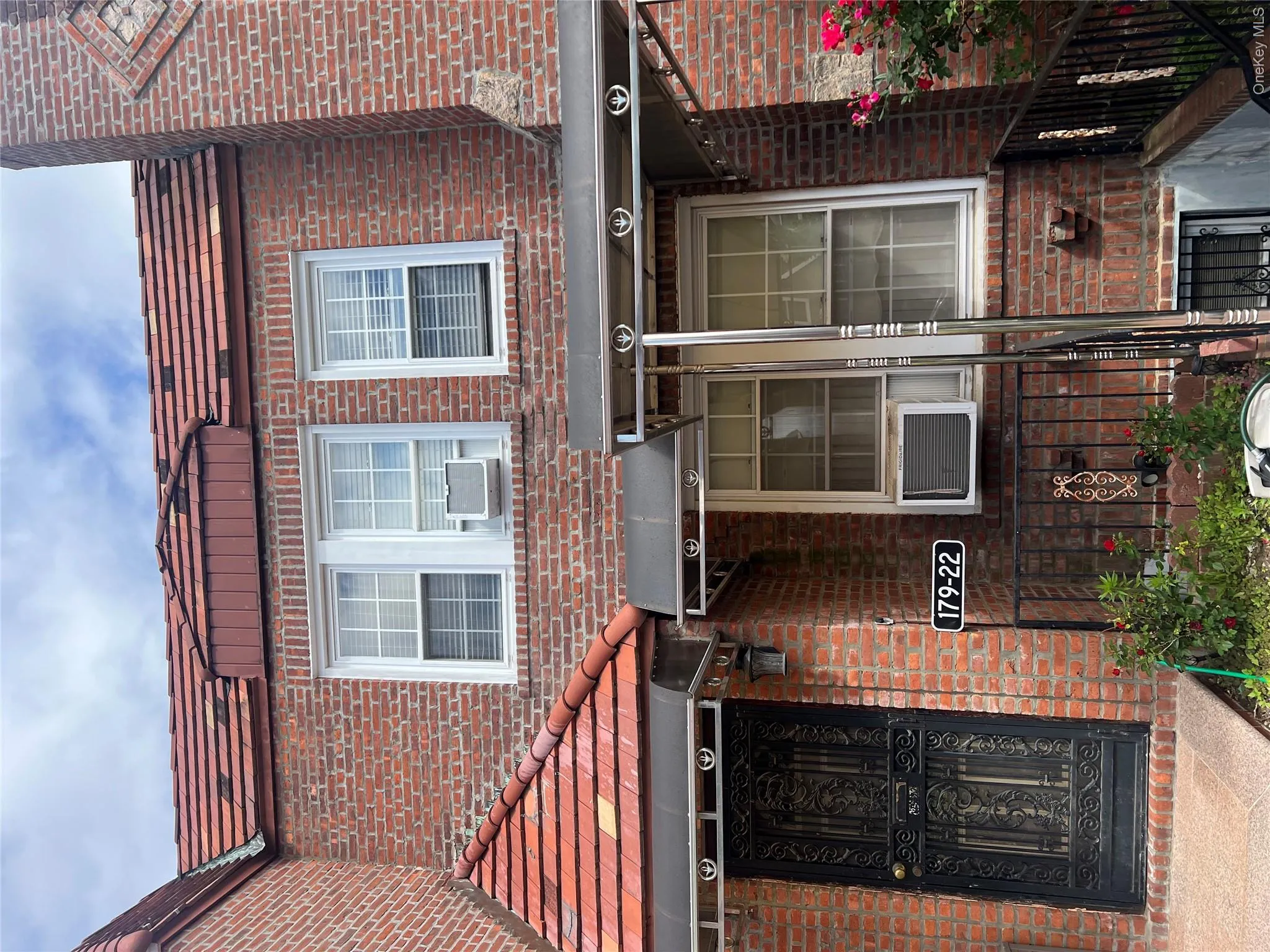179-22 Anderson Road, New York, NY, 3 Bedrooms Bedrooms, 8 Rooms Rooms,2 BathroomsBathrooms,Residential,For Rent,Anderson,0,1006949 179-22 Anderson Road, New York, NY, 3 Bedrooms Bedrooms, 8 Rooms Rooms,2 BathroomsBathrooms,Residential,For Rent,Anderson,0,1006949