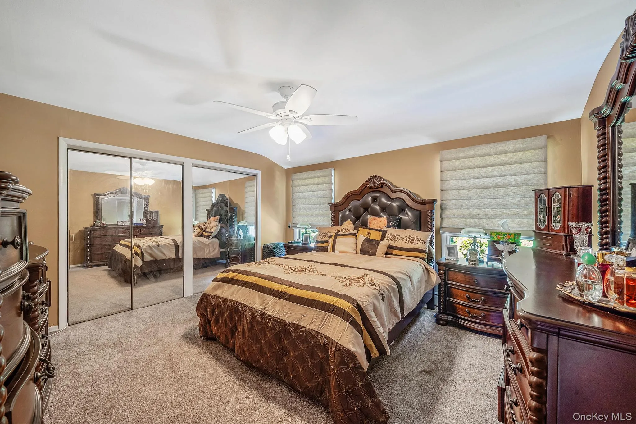 118 Ledgewood Drive, Smithtown, NY, 4 Bedrooms Bedrooms, 9 Rooms Rooms,2 BathroomsBathrooms,Residential,For Rent,Ledgewood,0,1006953 118 Ledgewood Drive, Smithtown, NY, 4 Bedrooms Bedrooms, 9 Rooms Rooms,2 BathroomsBathrooms,Residential,For Rent,Ledgewood,0,1006953