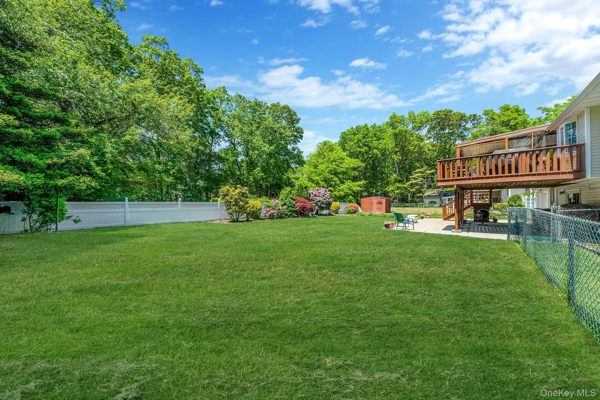 118 Ledgewood Drive, Smithtown, NY, 4 Bedrooms Bedrooms, 9 Rooms Rooms,2 BathroomsBathrooms,Residential,For Rent,Ledgewood,0,1006953 118 Ledgewood Drive, Smithtown, NY, 4 Bedrooms Bedrooms, 9 Rooms Rooms,2 BathroomsBathrooms,Residential,For Rent,Ledgewood,0,1006953