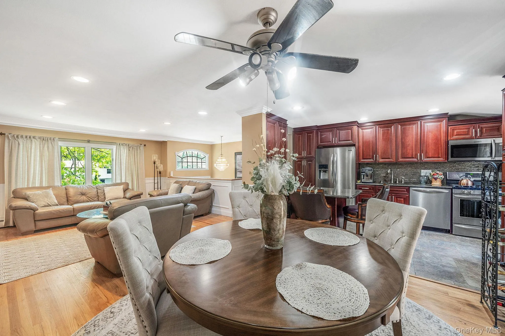 118 Ledgewood Drive, Smithtown, NY, 4 Bedrooms Bedrooms, 9 Rooms Rooms,2 BathroomsBathrooms,Residential,For Rent,Ledgewood,0,1006953 118 Ledgewood Drive, Smithtown, NY, 4 Bedrooms Bedrooms, 9 Rooms Rooms,2 BathroomsBathrooms,Residential,For Rent,Ledgewood,0,1006953