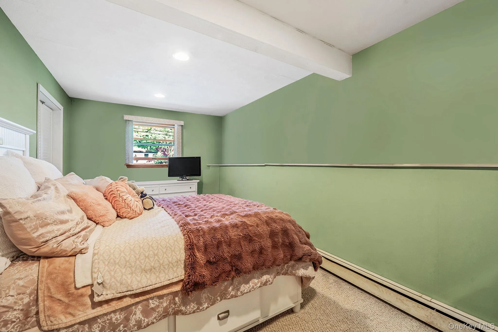 118 Ledgewood Drive, Smithtown, NY, 4 Bedrooms Bedrooms, 9 Rooms Rooms,2 BathroomsBathrooms,Residential,For Rent,Ledgewood,0,1006953 118 Ledgewood Drive, Smithtown, NY, 4 Bedrooms Bedrooms, 9 Rooms Rooms,2 BathroomsBathrooms,Residential,For Rent,Ledgewood,0,1006953