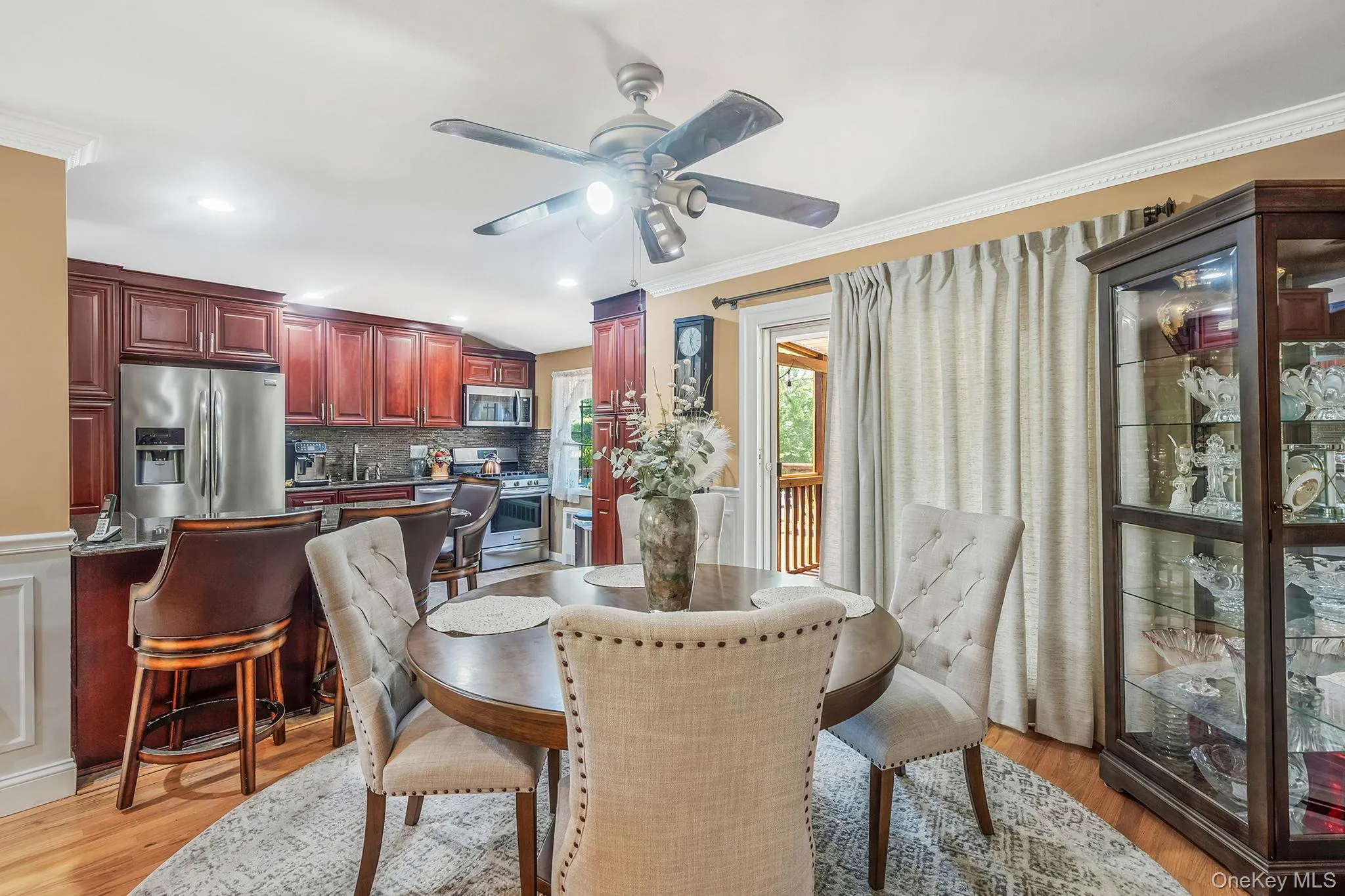 118 Ledgewood Drive, Smithtown, NY, 4 Bedrooms Bedrooms, 9 Rooms Rooms,2 BathroomsBathrooms,Residential,For Rent,Ledgewood,0,1006953 118 Ledgewood Drive, Smithtown, NY, 4 Bedrooms Bedrooms, 9 Rooms Rooms,2 BathroomsBathrooms,Residential,For Rent,Ledgewood,0,1006953