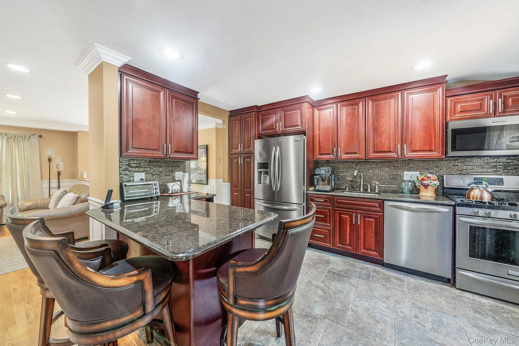 118 Ledgewood Drive, Smithtown, NY, 4 Bedrooms Bedrooms, 9 Rooms Rooms,2 BathroomsBathrooms,Residential,For Rent,Ledgewood,0,1006953 118 Ledgewood Drive, Smithtown, NY, 4 Bedrooms Bedrooms, 9 Rooms Rooms,2 BathroomsBathrooms,Residential,For Rent,Ledgewood,0,1006953