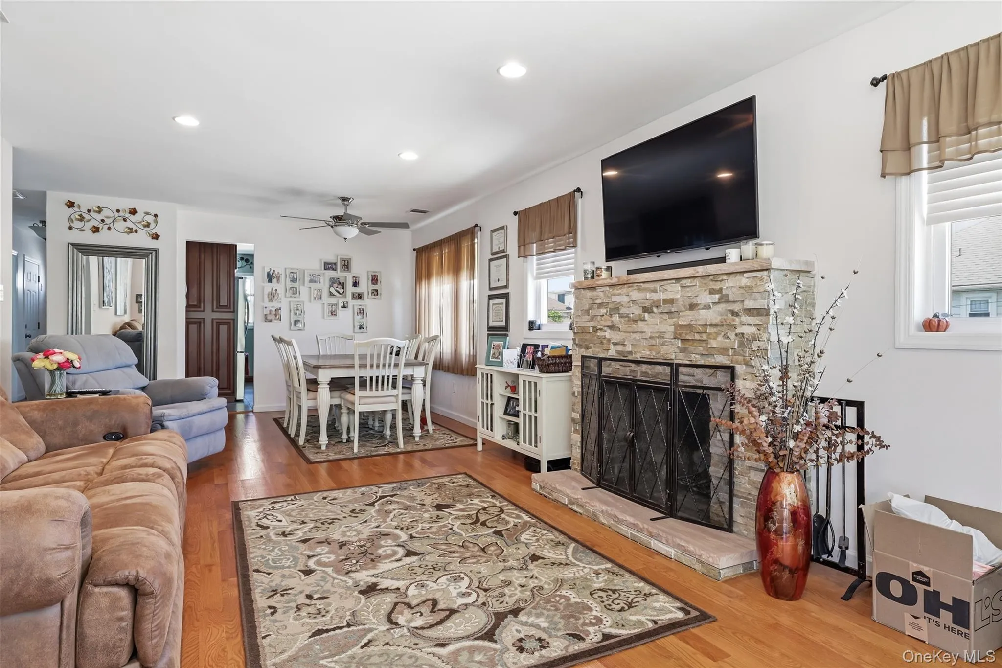 1025 Knickerbocker Road, Hempstead, NY, 3 Bedrooms Bedrooms, 7 Rooms Rooms,2 BathroomsBathrooms,Residential,For Rent,Knickerbocker,0,1006957 1025 Knickerbocker Road, Hempstead, NY, 3 Bedrooms Bedrooms, 7 Rooms Rooms,2 BathroomsBathrooms,Residential,For Rent,Knickerbocker,0,1006957
