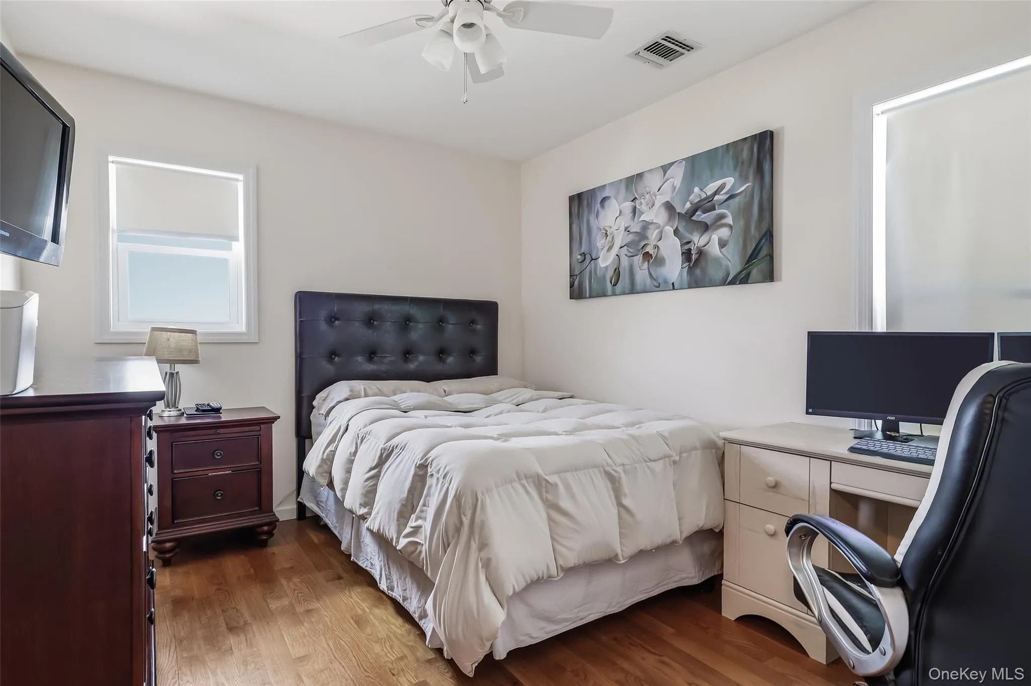 1025 Knickerbocker Road, Hempstead, NY, 3 Bedrooms Bedrooms, 7 Rooms Rooms,2 BathroomsBathrooms,Residential,For Rent,Knickerbocker,0,1006957 1025 Knickerbocker Road, Hempstead, NY, 3 Bedrooms Bedrooms, 7 Rooms Rooms,2 BathroomsBathrooms,Residential,For Rent,Knickerbocker,0,1006957