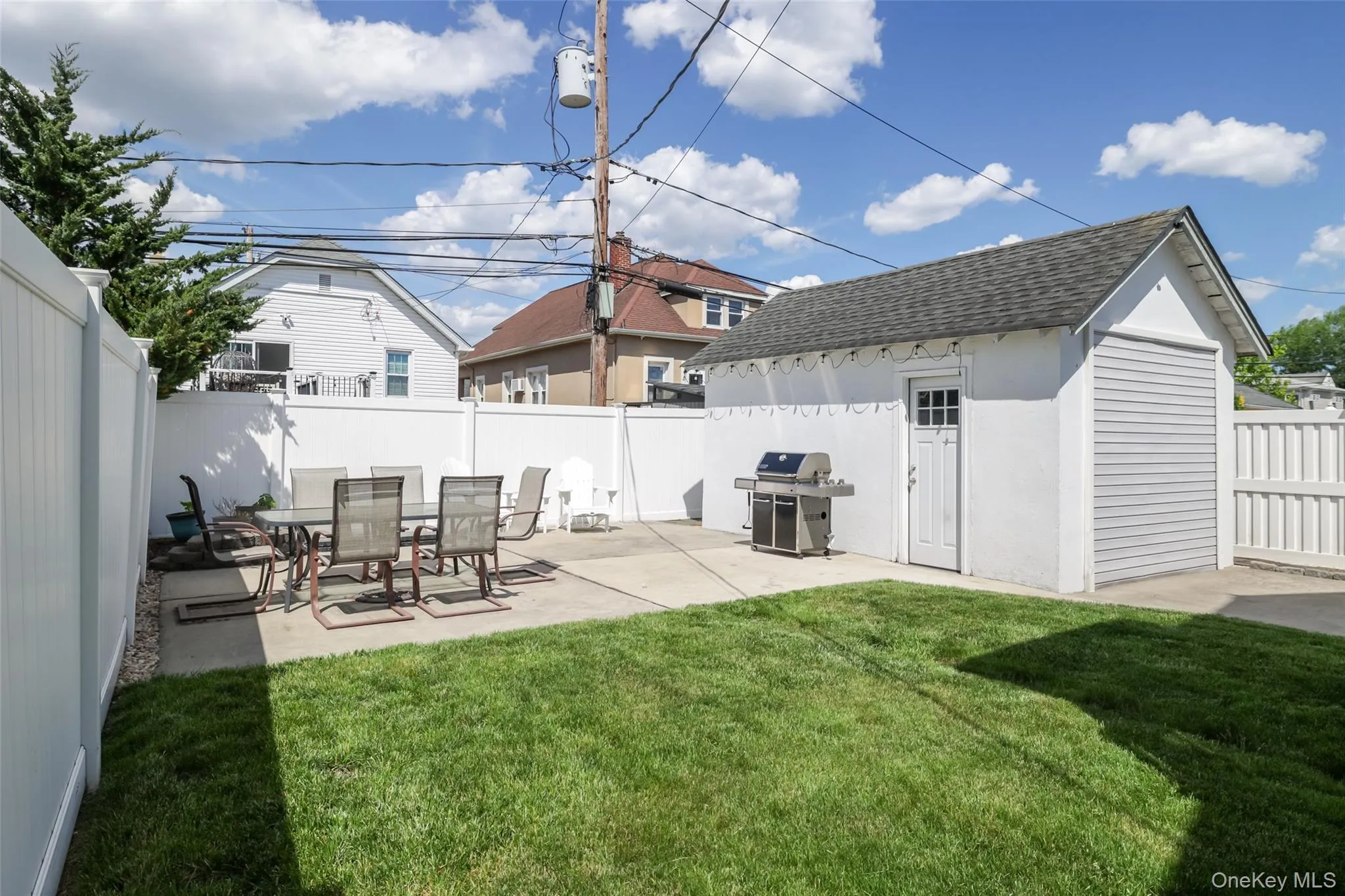 1025 Knickerbocker Road, Hempstead, NY, 3 Bedrooms Bedrooms, 7 Rooms Rooms,2 BathroomsBathrooms,Residential,For Rent,Knickerbocker,0,1006957 1025 Knickerbocker Road, Hempstead, NY, 3 Bedrooms Bedrooms, 7 Rooms Rooms,2 BathroomsBathrooms,Residential,For Rent,Knickerbocker,0,1006957