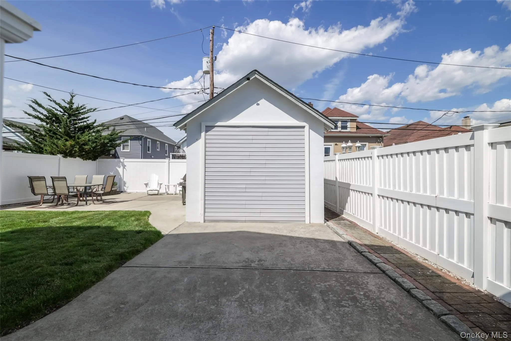 1025 Knickerbocker Road, Hempstead, NY, 3 Bedrooms Bedrooms, 7 Rooms Rooms,2 BathroomsBathrooms,Residential,For Rent,Knickerbocker,0,1006957 1025 Knickerbocker Road, Hempstead, NY, 3 Bedrooms Bedrooms, 7 Rooms Rooms,2 BathroomsBathrooms,Residential,For Rent,Knickerbocker,0,1006957