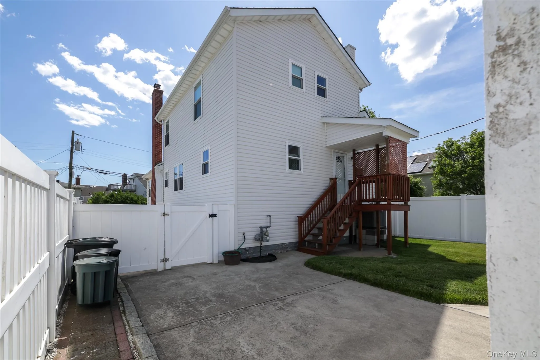 1025 Knickerbocker Road, Hempstead, NY, 3 Bedrooms Bedrooms, 7 Rooms Rooms,2 BathroomsBathrooms,Residential,For Rent,Knickerbocker,0,1006957 1025 Knickerbocker Road, Hempstead, NY, 3 Bedrooms Bedrooms, 7 Rooms Rooms,2 BathroomsBathrooms,Residential,For Rent,Knickerbocker,0,1006957