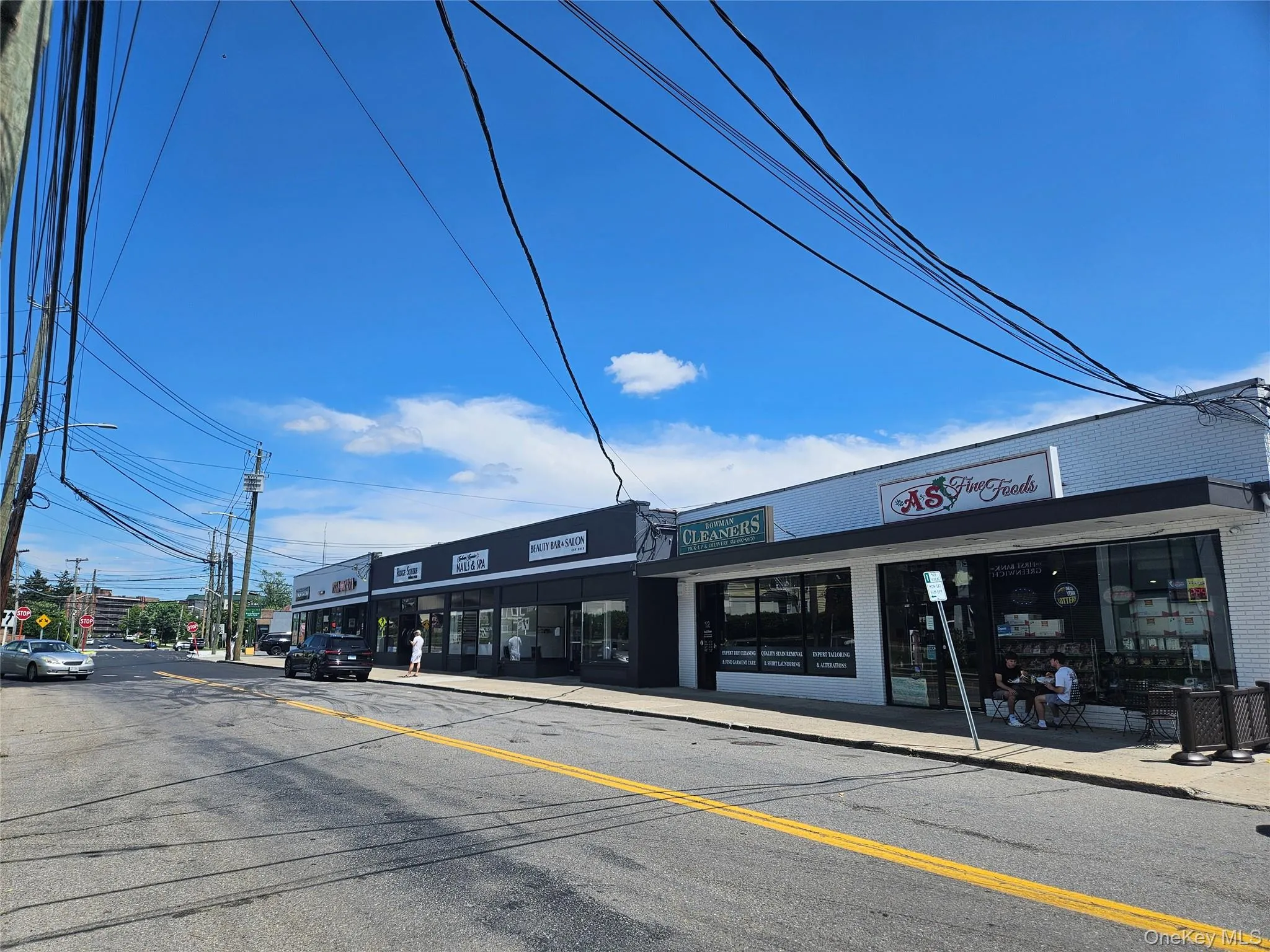 Biltmore Shopping Center on Bowman Ave Biltmore Shopping Center on Bowman Ave