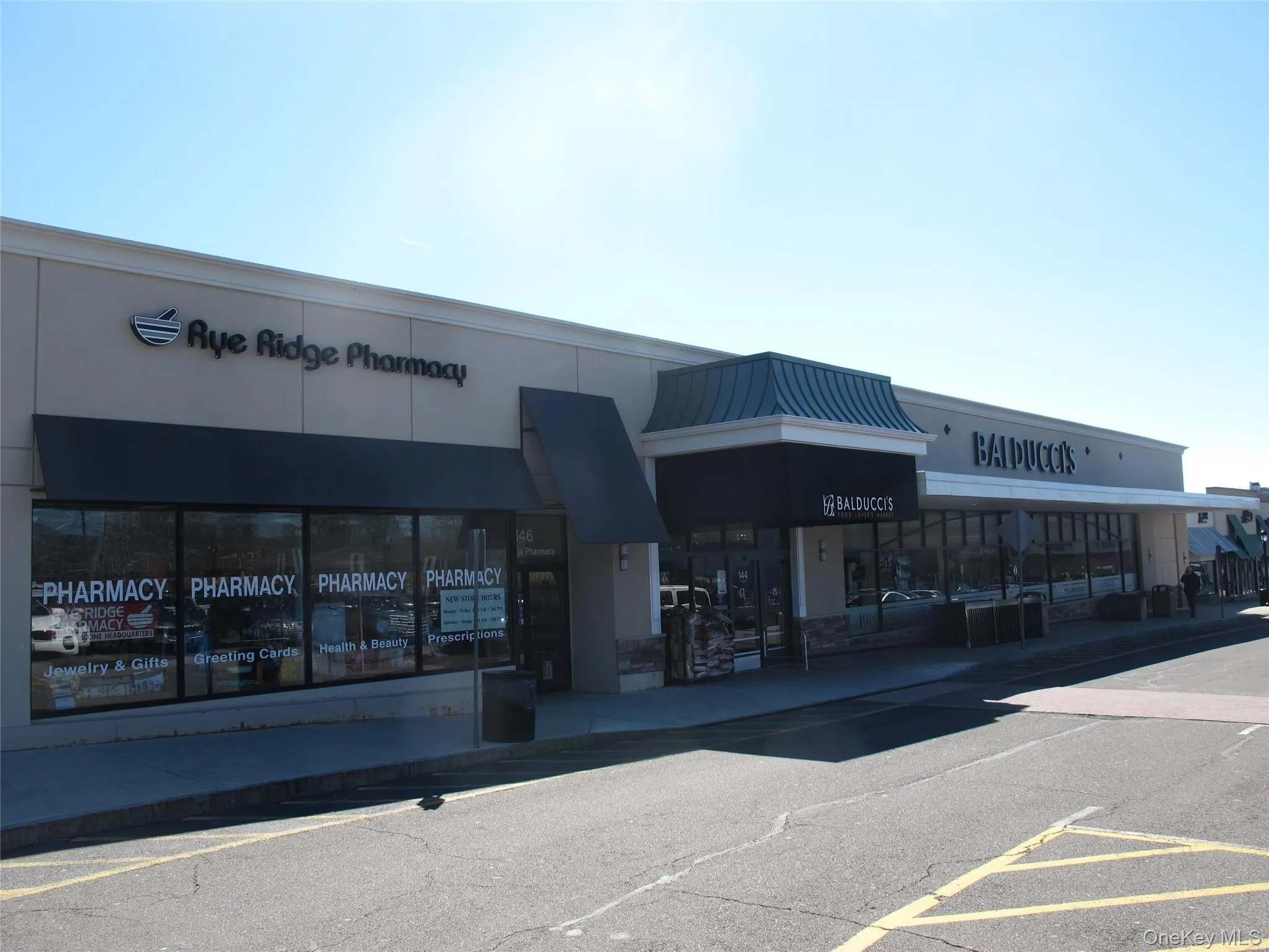 Bank, Pharmacy, Groceries all at the Rye Ridge Shopping Center Bank, Pharmacy, Groceries all at the Rye Ridge Shopping Center