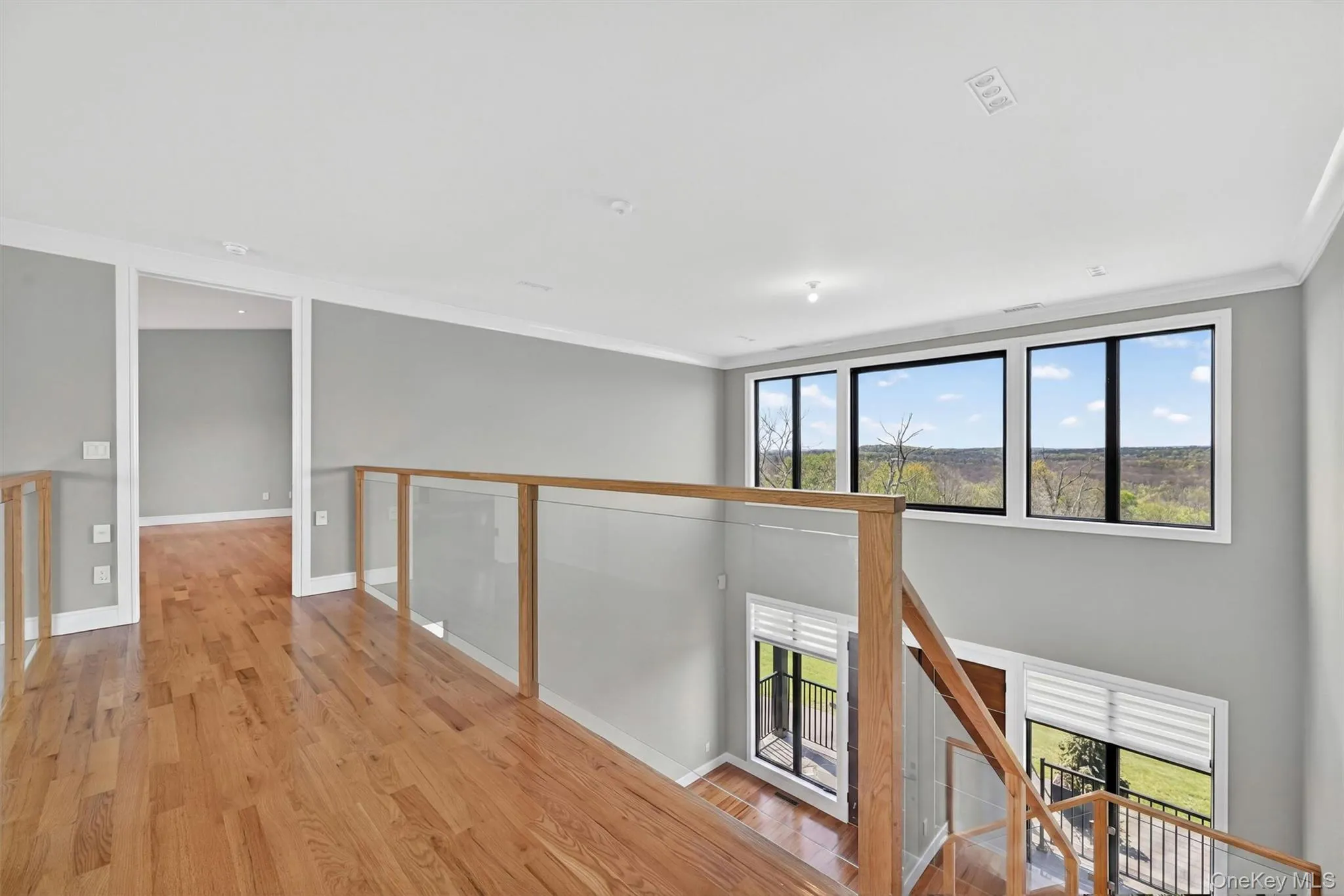 Double height entry foyer with panoramic views. Double height entry foyer with panoramic views.