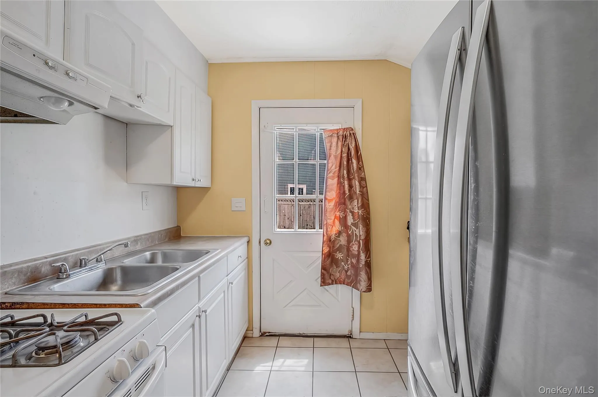 117 Timberline Drive, Islip, NY, 8 Bedrooms Bedrooms, 13 Rooms Rooms,4 BathroomsBathrooms,Residential,For Rent,Timberline,0,1006966 117 Timberline Drive, Islip, NY, 8 Bedrooms Bedrooms, 13 Rooms Rooms,4 BathroomsBathrooms,Residential,For Rent,Timberline,0,1006966