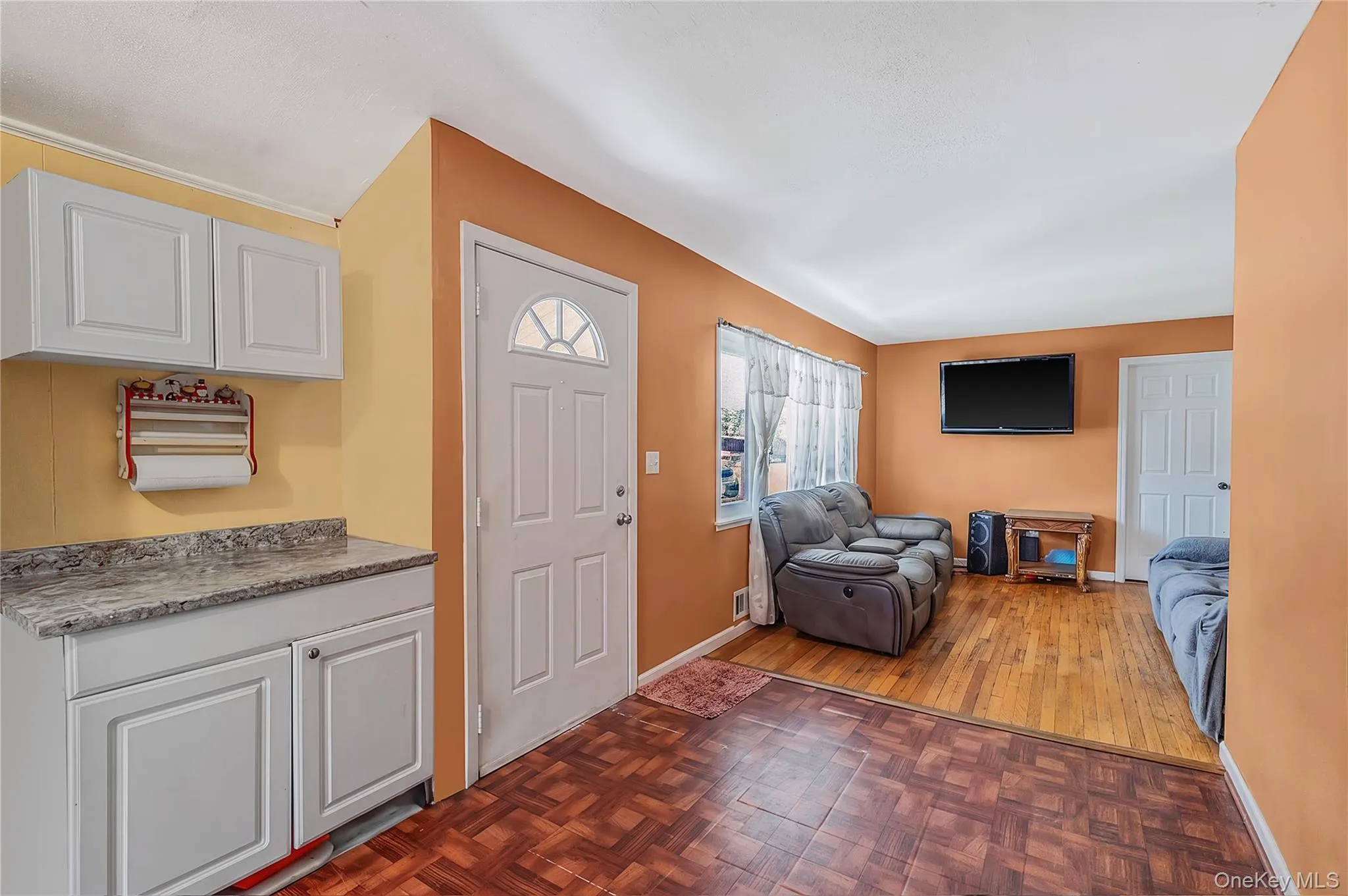 117 Timberline Drive, Islip, NY, 8 Bedrooms Bedrooms, 13 Rooms Rooms,4 BathroomsBathrooms,Residential,For Rent,Timberline,0,1006966 117 Timberline Drive, Islip, NY, 8 Bedrooms Bedrooms, 13 Rooms Rooms,4 BathroomsBathrooms,Residential,For Rent,Timberline,0,1006966