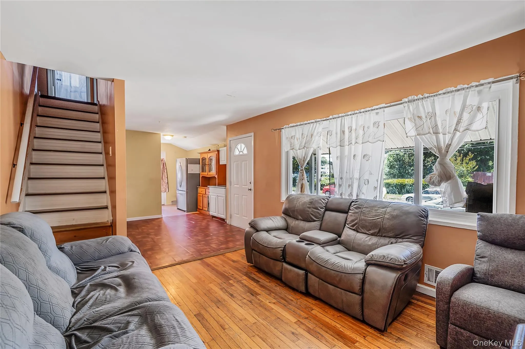 117 Timberline Drive, Islip, NY, 8 Bedrooms Bedrooms, 13 Rooms Rooms,4 BathroomsBathrooms,Residential,For Rent,Timberline,0,1006966 117 Timberline Drive, Islip, NY, 8 Bedrooms Bedrooms, 13 Rooms Rooms,4 BathroomsBathrooms,Residential,For Rent,Timberline,0,1006966