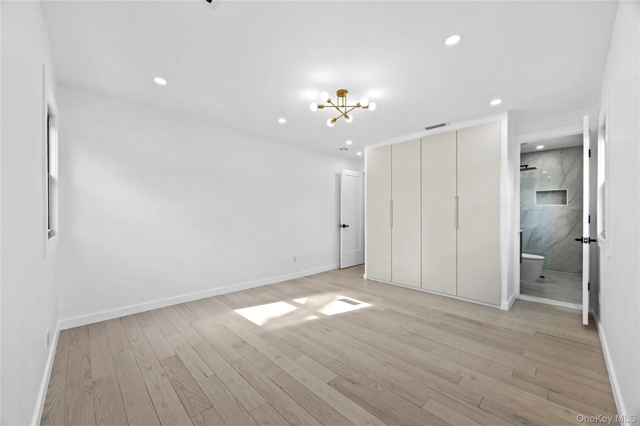 15703 Locke Avenue, New York, NY, 3 Bedrooms Bedrooms, 10 Rooms Rooms,2 BathroomsBathrooms,Residential,For Rent,Locke,0,1006968 15703 Locke Avenue, New York, NY, 3 Bedrooms Bedrooms, 10 Rooms Rooms,2 BathroomsBathrooms,Residential,For Rent,Locke,0,1006968