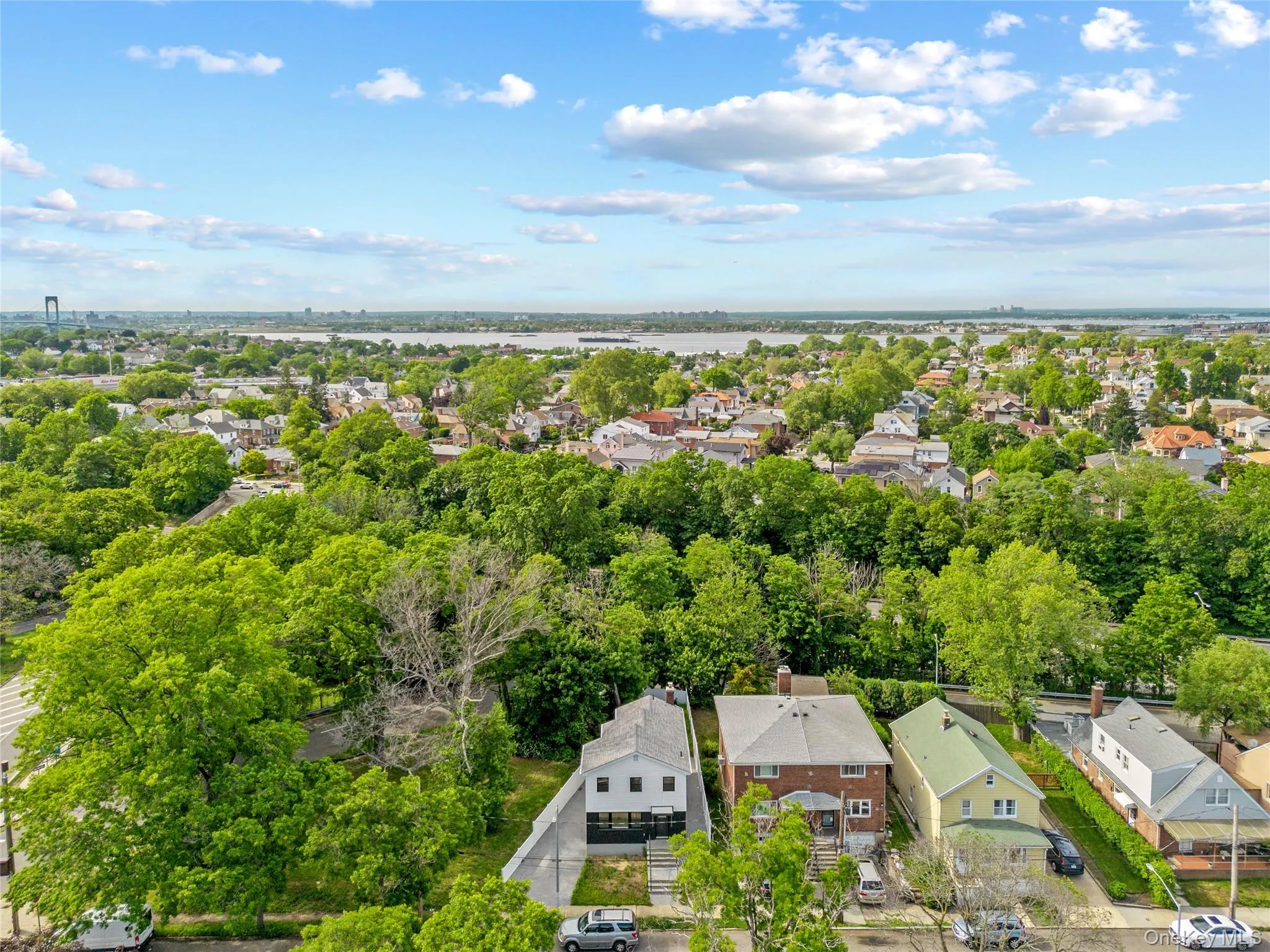 15703 Locke Avenue, New York, NY, 3 Bedrooms Bedrooms, 10 Rooms Rooms,2 BathroomsBathrooms,Residential,For Rent,Locke,0,1006968 15703 Locke Avenue, New York, NY, 3 Bedrooms Bedrooms, 10 Rooms Rooms,2 BathroomsBathrooms,Residential,For Rent,Locke,0,1006968