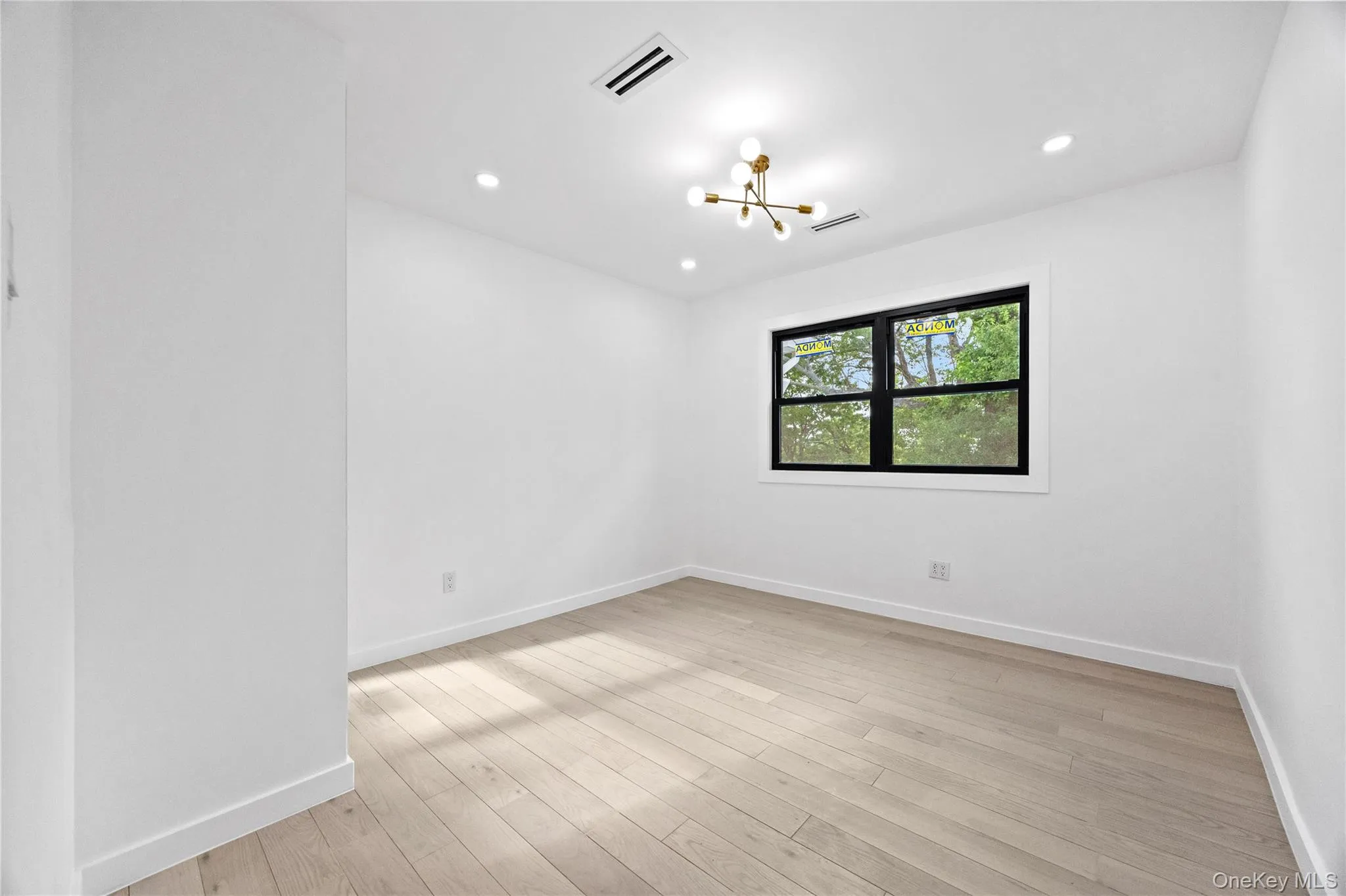 15703 Locke Avenue, New York, NY, 3 Bedrooms Bedrooms, 10 Rooms Rooms,2 BathroomsBathrooms,Residential,For Rent,Locke,0,1006968 15703 Locke Avenue, New York, NY, 3 Bedrooms Bedrooms, 10 Rooms Rooms,2 BathroomsBathrooms,Residential,For Rent,Locke,0,1006968