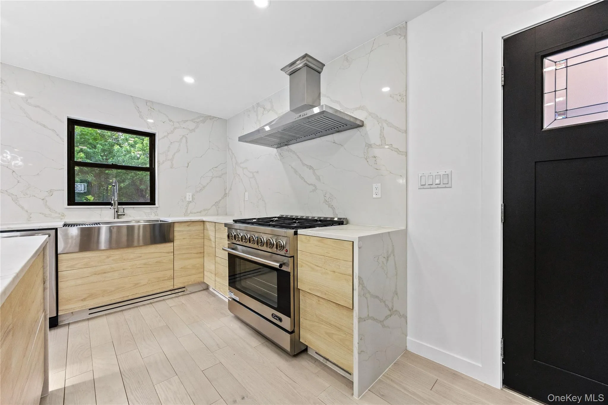 15703 Locke Avenue, New York, NY, 3 Bedrooms Bedrooms, 10 Rooms Rooms,2 BathroomsBathrooms,Residential,For Rent,Locke,0,1006968 15703 Locke Avenue, New York, NY, 3 Bedrooms Bedrooms, 10 Rooms Rooms,2 BathroomsBathrooms,Residential,For Rent,Locke,0,1006968