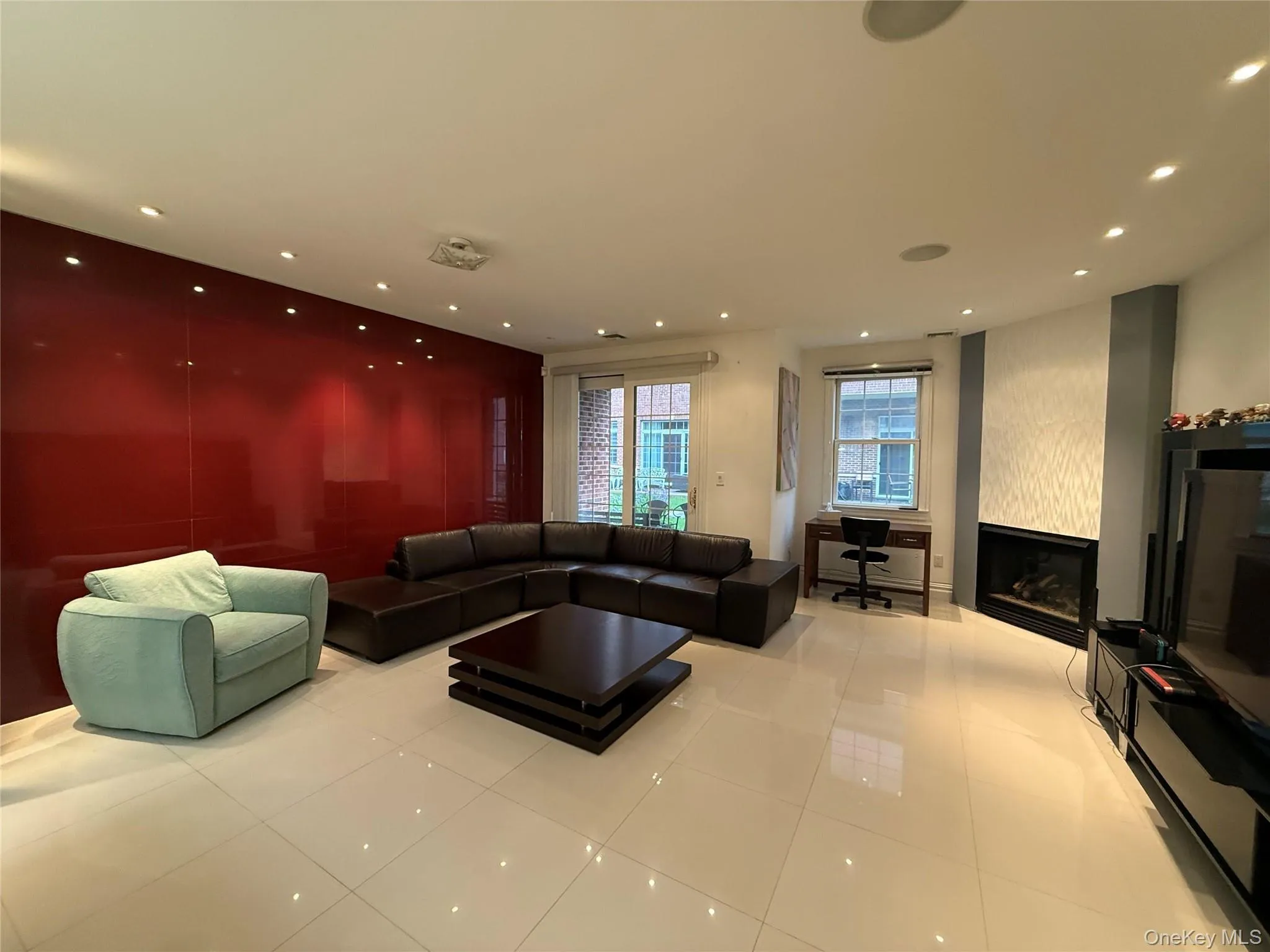 40 Portico Place, North Hempstead, NY, 4 Bedrooms Bedrooms, 10 Rooms Rooms,3 BathroomsBathrooms,Residential,For Rent,Portico,0,1006972 40 Portico Place, North Hempstead, NY, 4 Bedrooms Bedrooms, 10 Rooms Rooms,3 BathroomsBathrooms,Residential,For Rent,Portico,0,1006972