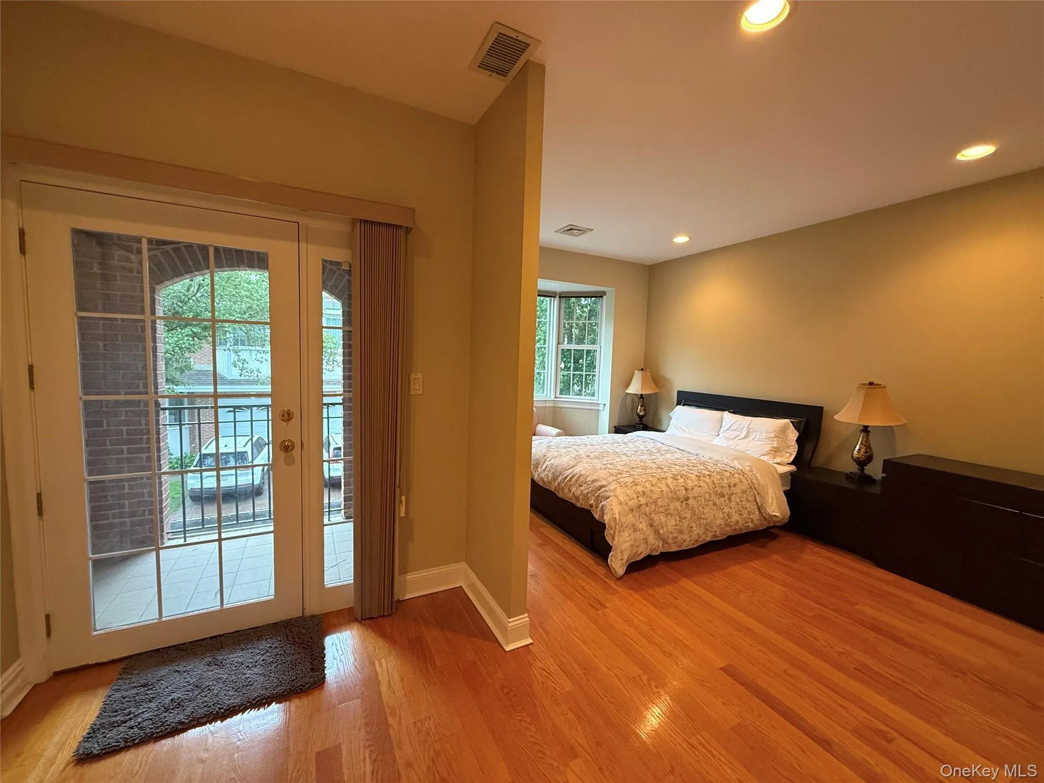 40 Portico Place, North Hempstead, NY, 4 Bedrooms Bedrooms, 10 Rooms Rooms,3 BathroomsBathrooms,Residential,For Rent,Portico,0,1006972 40 Portico Place, North Hempstead, NY, 4 Bedrooms Bedrooms, 10 Rooms Rooms,3 BathroomsBathrooms,Residential,For Rent,Portico,0,1006972