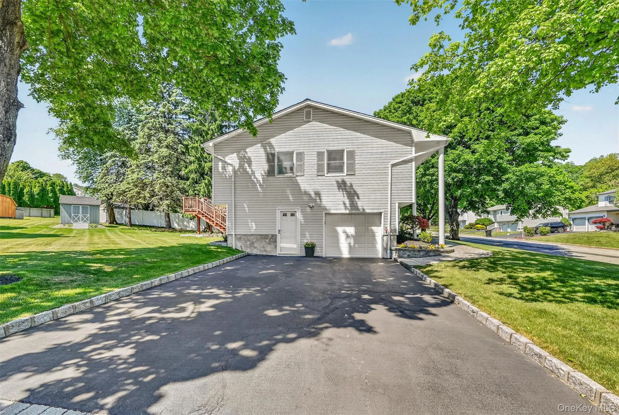 7 Stander Lane, Haverstraw, NY, 4 Bedrooms Bedrooms, 11 Rooms Rooms,2 BathroomsBathrooms,Residential,For Rent,Stander,0,1006978 7 Stander Lane, Haverstraw, NY, 4 Bedrooms Bedrooms, 11 Rooms Rooms,2 BathroomsBathrooms,Residential,For Rent,Stander,0,1006978