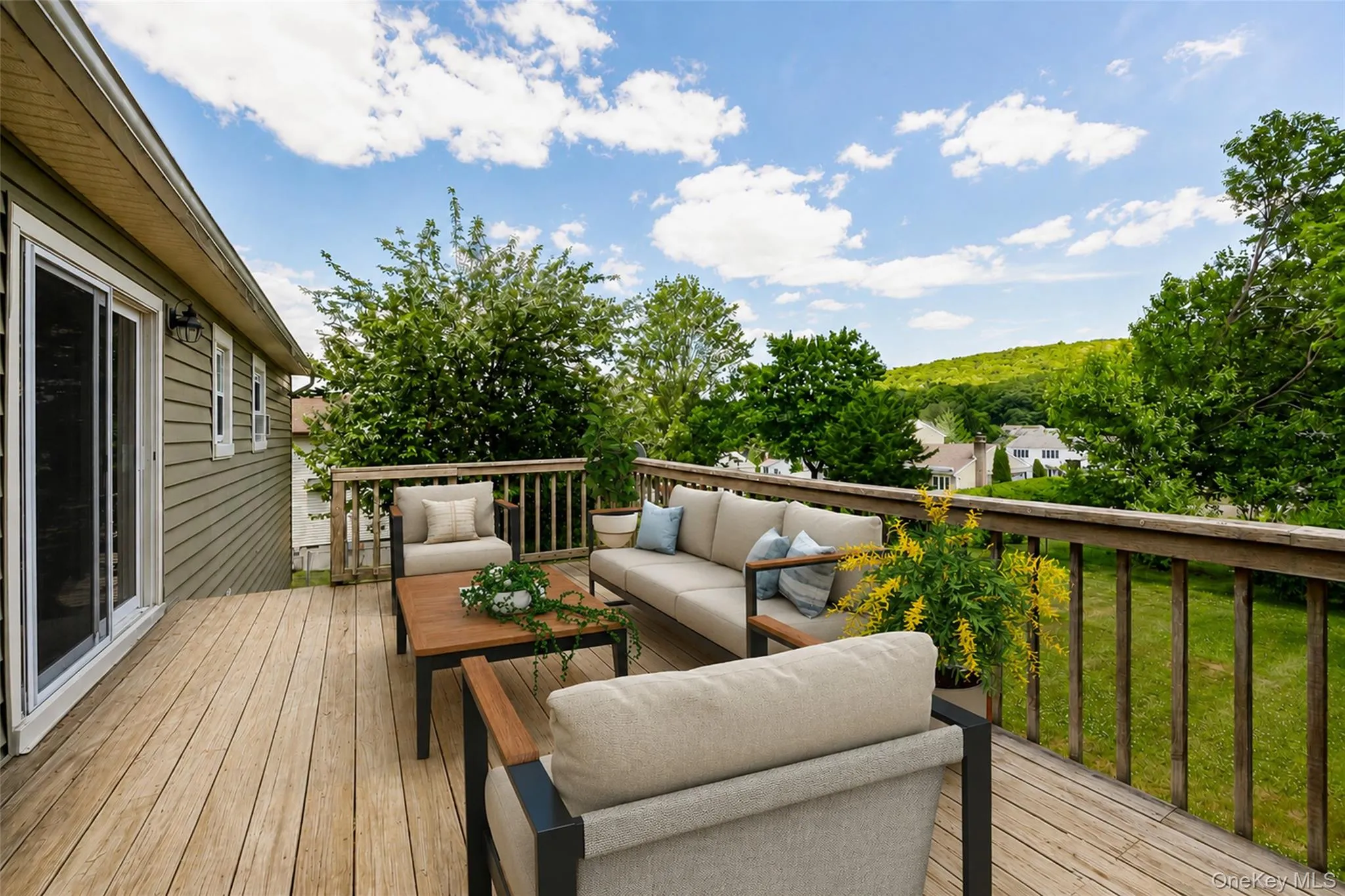 86 Keats Drive, New Windsor, NY, 3 Bedrooms Bedrooms, 10 Rooms Rooms,1 BathroomBathrooms,Residential,For Rent,Keats,0,1006980 86 Keats Drive, New Windsor, NY, 3 Bedrooms Bedrooms, 10 Rooms Rooms,1 BathroomBathrooms,Residential,For Rent,Keats,0,1006980