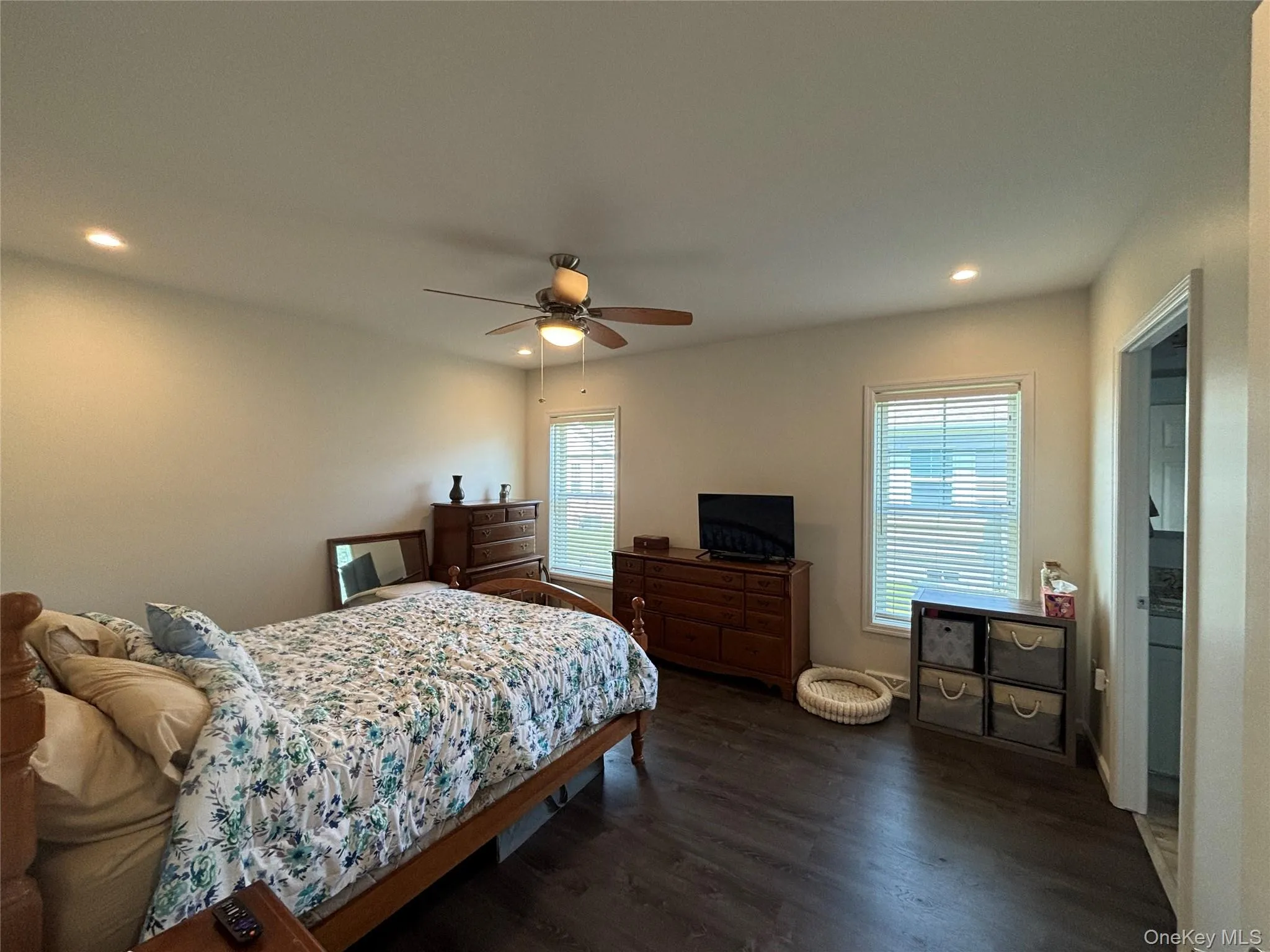 1661 Old Country Road, Riverhead, NY, 2 Bedrooms Bedrooms, 5 Rooms Rooms,2 BathroomsBathrooms,Residential,For Rent,Old Country,0,1006987 1661 Old Country Road, Riverhead, NY, 2 Bedrooms Bedrooms, 5 Rooms Rooms,2 BathroomsBathrooms,Residential,For Rent,Old Country,0,1006987