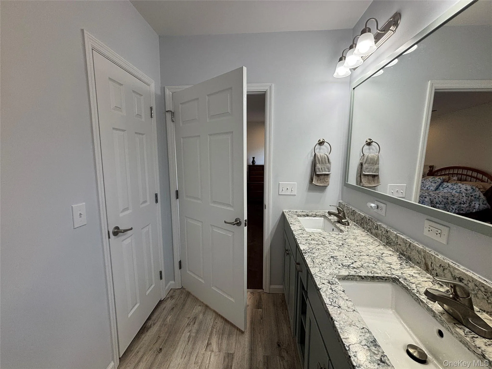 1661 Old Country Road, Riverhead, NY, 2 Bedrooms Bedrooms, 5 Rooms Rooms,2 BathroomsBathrooms,Residential,For Rent,Old Country,0,1006987 1661 Old Country Road, Riverhead, NY, 2 Bedrooms Bedrooms, 5 Rooms Rooms,2 BathroomsBathrooms,Residential,For Rent,Old Country,0,1006987