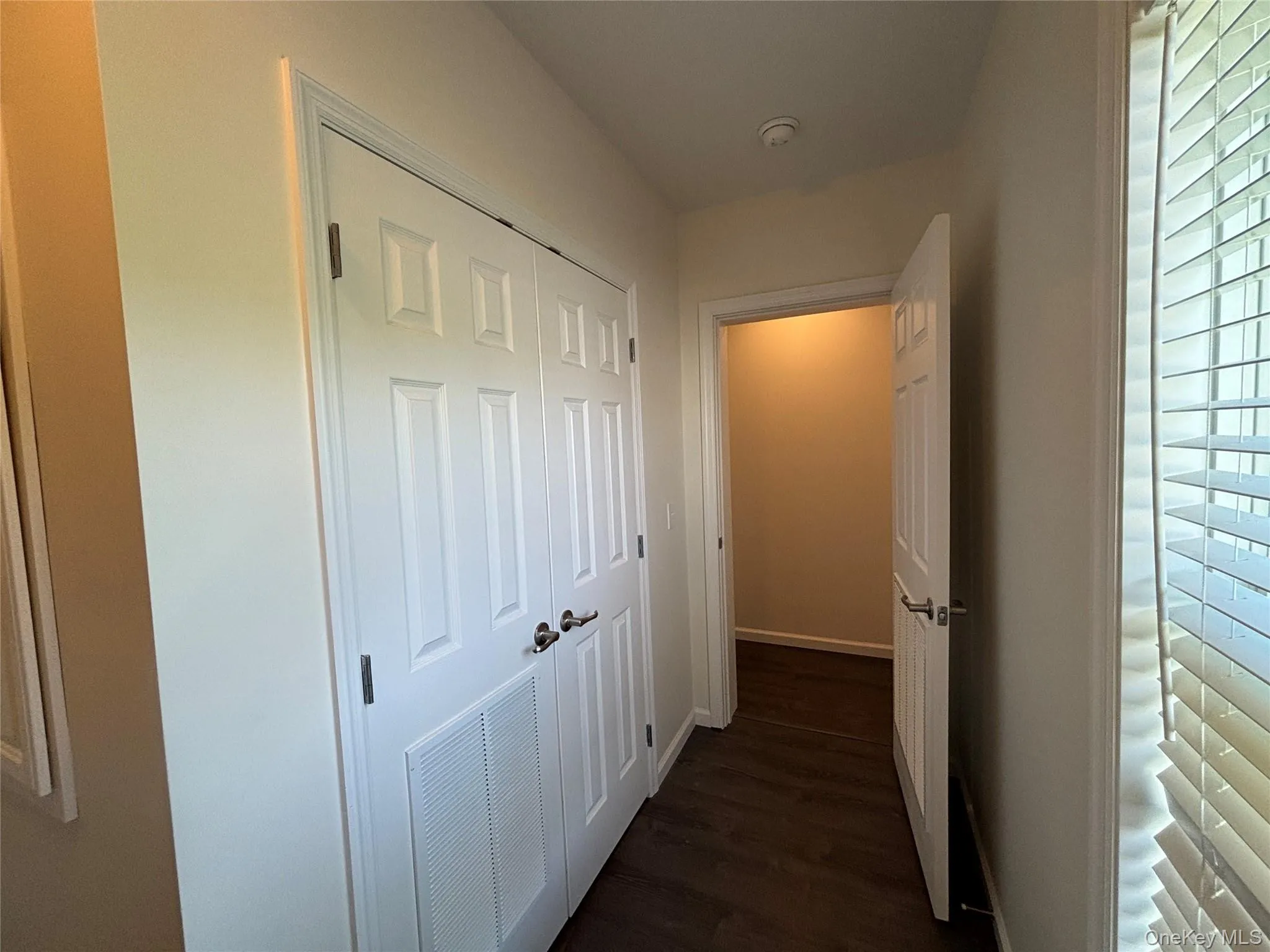 1661 Old Country Road, Riverhead, NY, 2 Bedrooms Bedrooms, 5 Rooms Rooms,2 BathroomsBathrooms,Residential,For Rent,Old Country,0,1006987 1661 Old Country Road, Riverhead, NY, 2 Bedrooms Bedrooms, 5 Rooms Rooms,2 BathroomsBathrooms,Residential,For Rent,Old Country,0,1006987